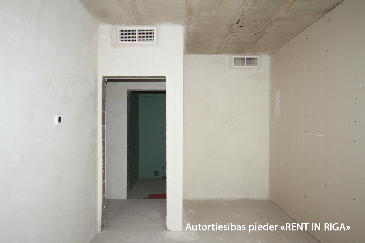 Pārdod dzīvokli, Strēlnieku iela 7 - Attēls 1