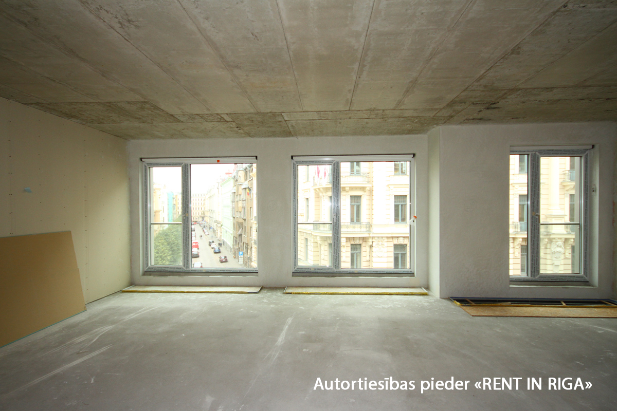 Pārdod dzīvokli, Strēlnieku iela 7 - Attēls 1