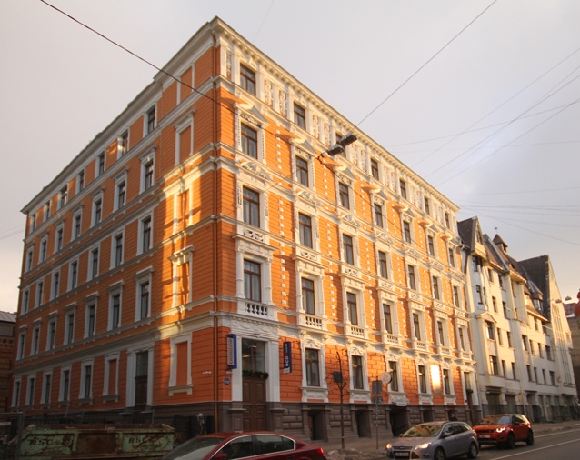 Pārdod dzīvokli, Lāčplēša iela iela 13 - Attēls 1
