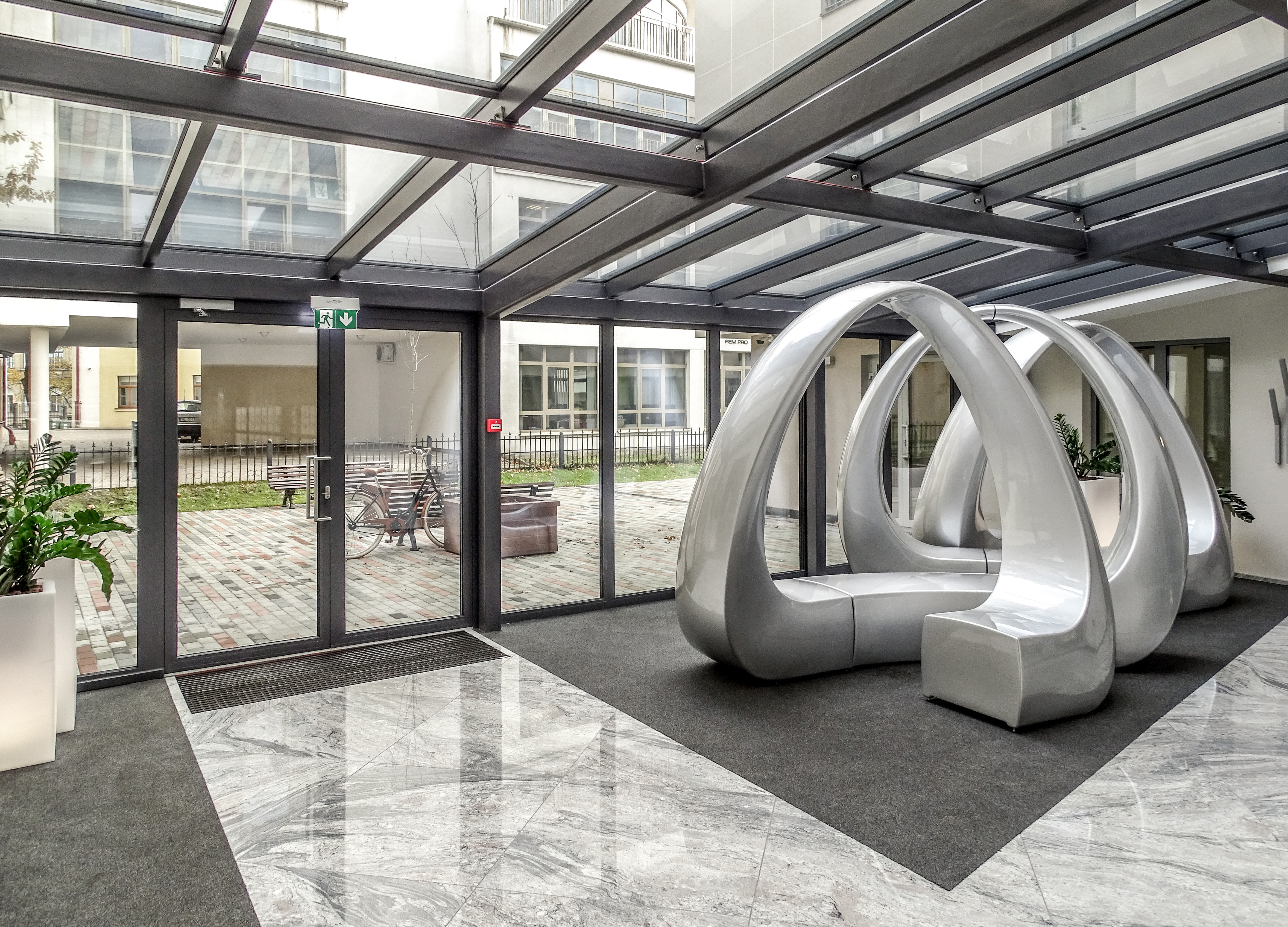 Pārdod dzīvokli, Citadeles iela 6 - Attēls 1