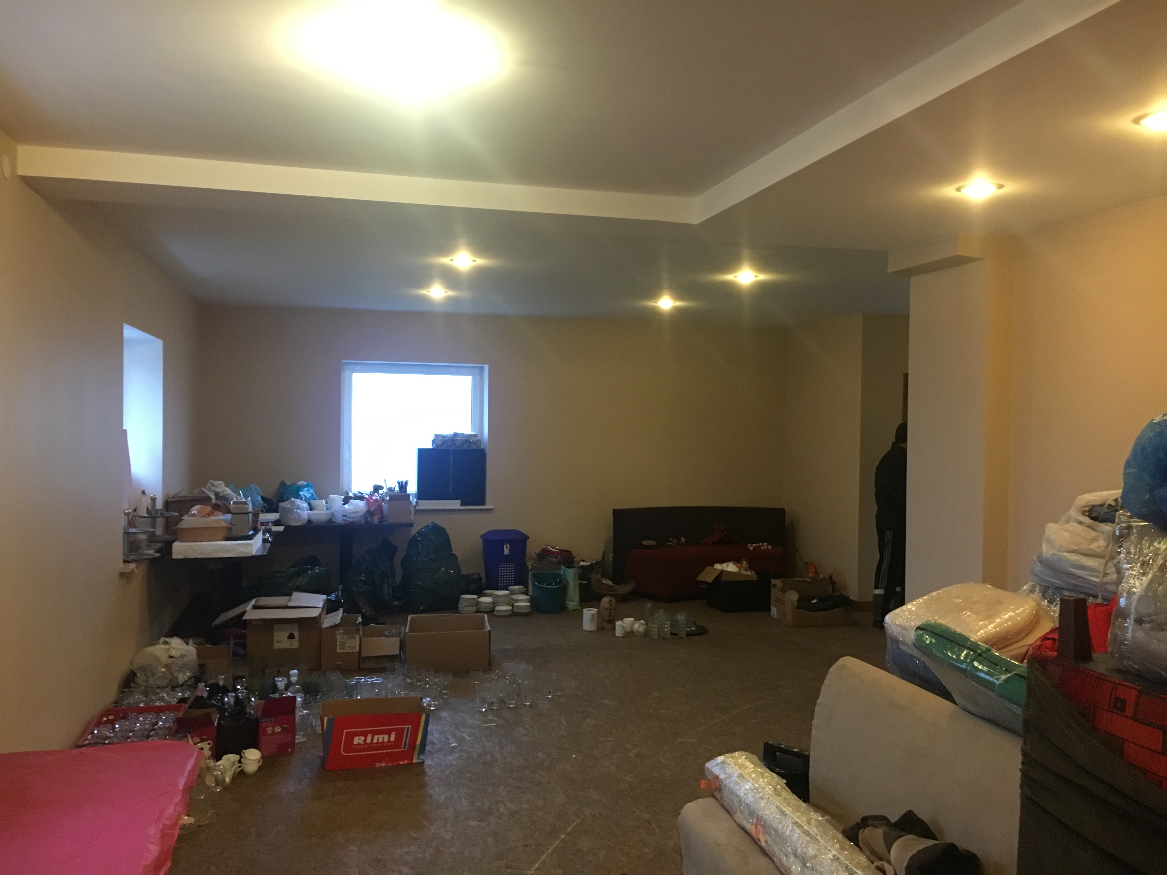 Pārdod noliktavu, Gobas iela - Attēls 1