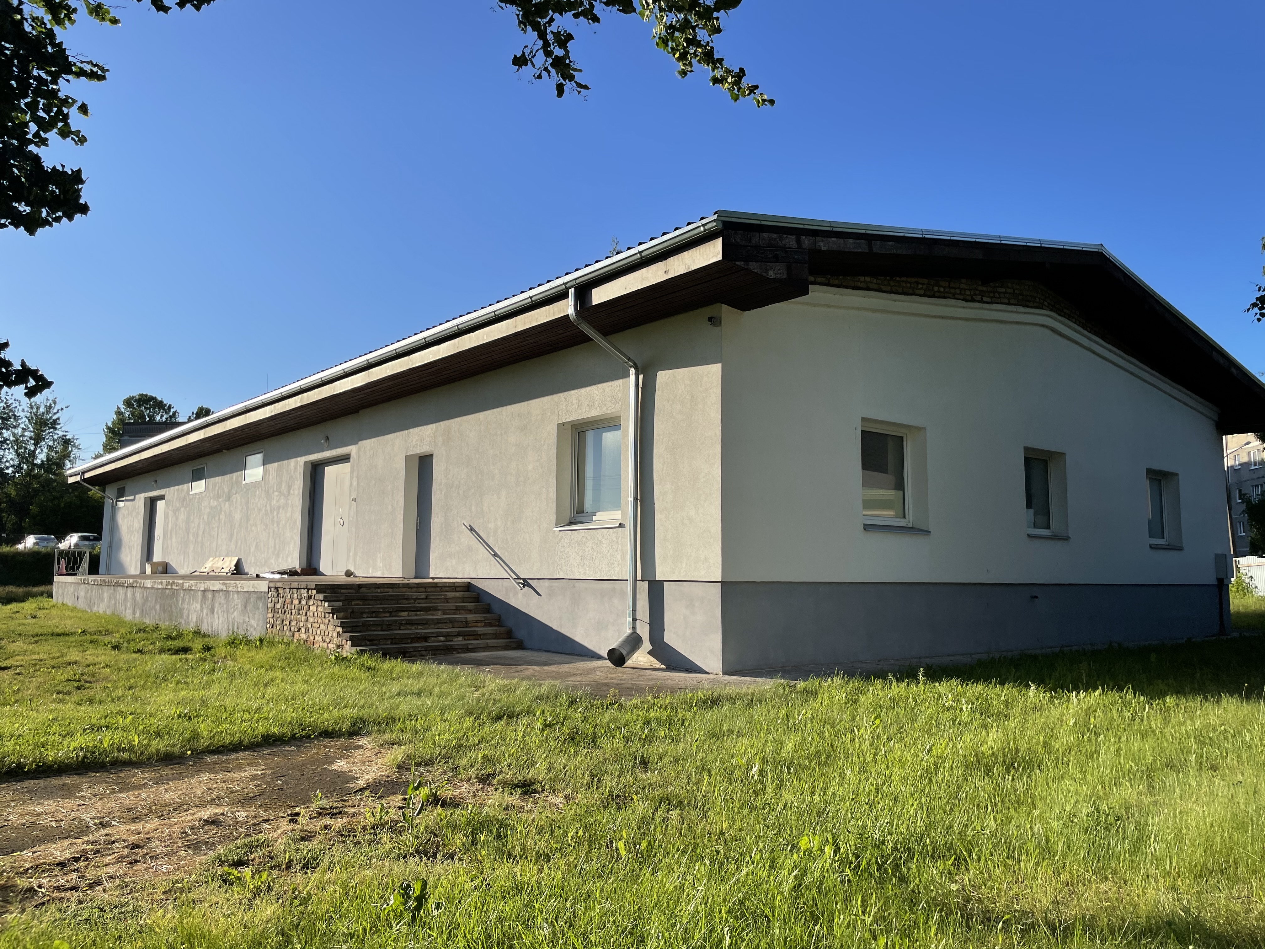Pārdod noliktavu, Gobas iela - Attēls 1