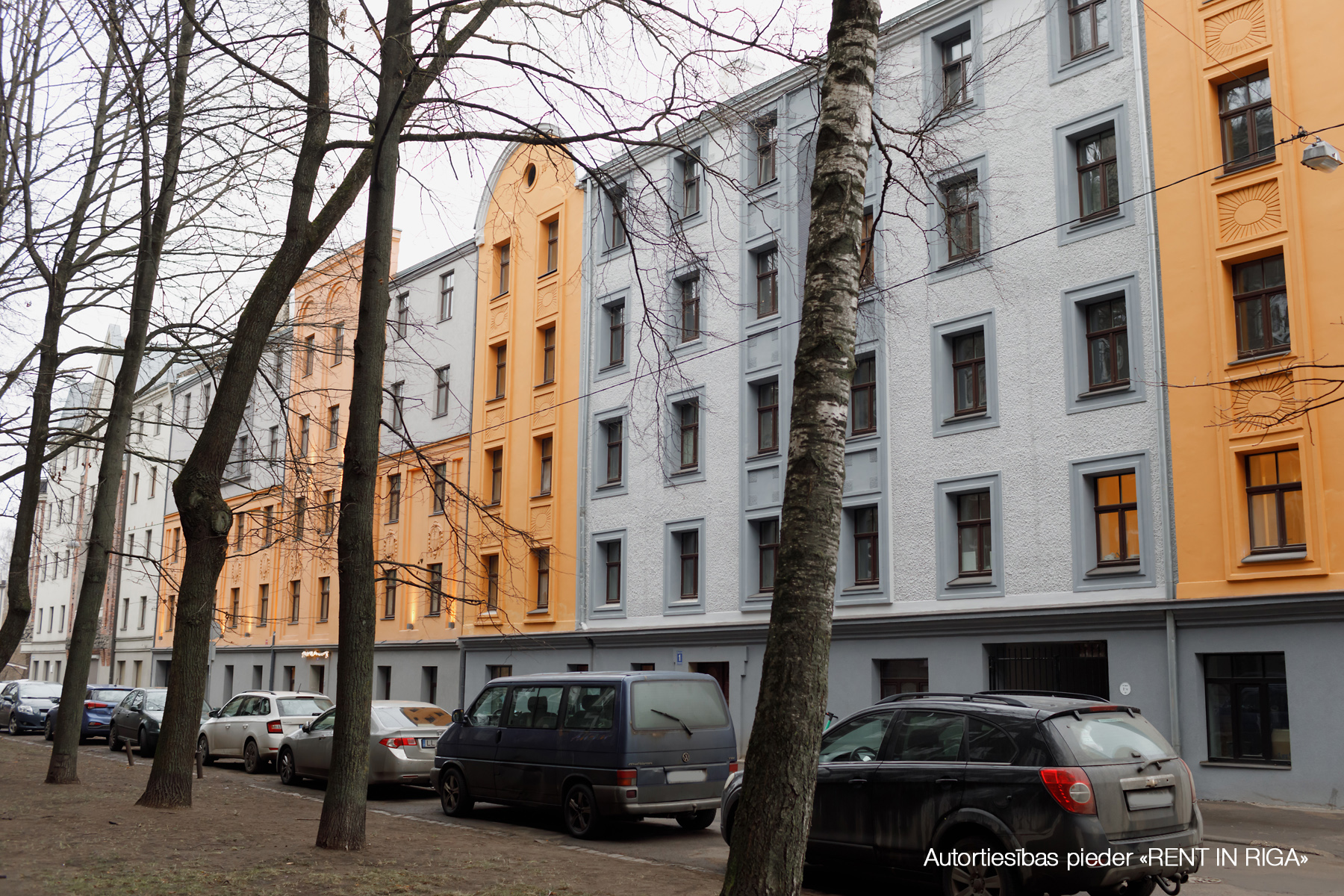 Pārdod dzīvokli, Alūksnes iela 1 - Attēls 1