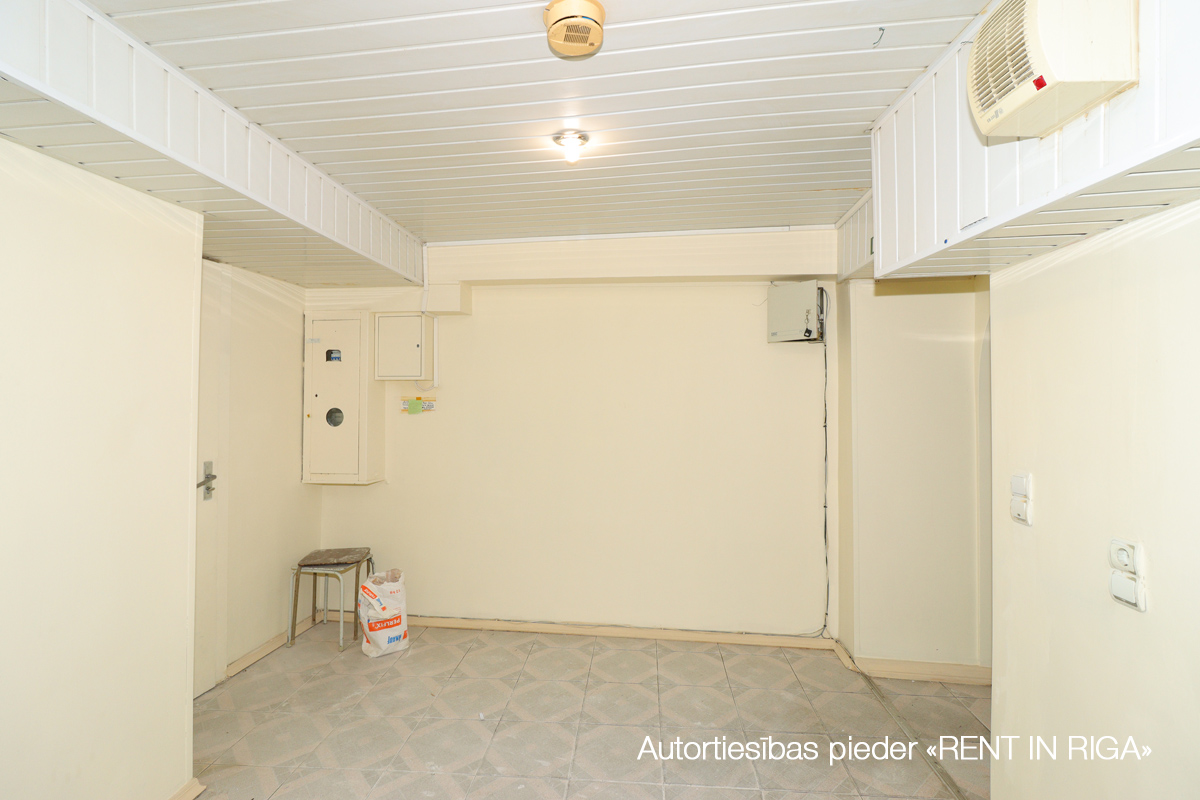 Pārdod tirdzniecības telpas, Stabu iela - Attēls 1