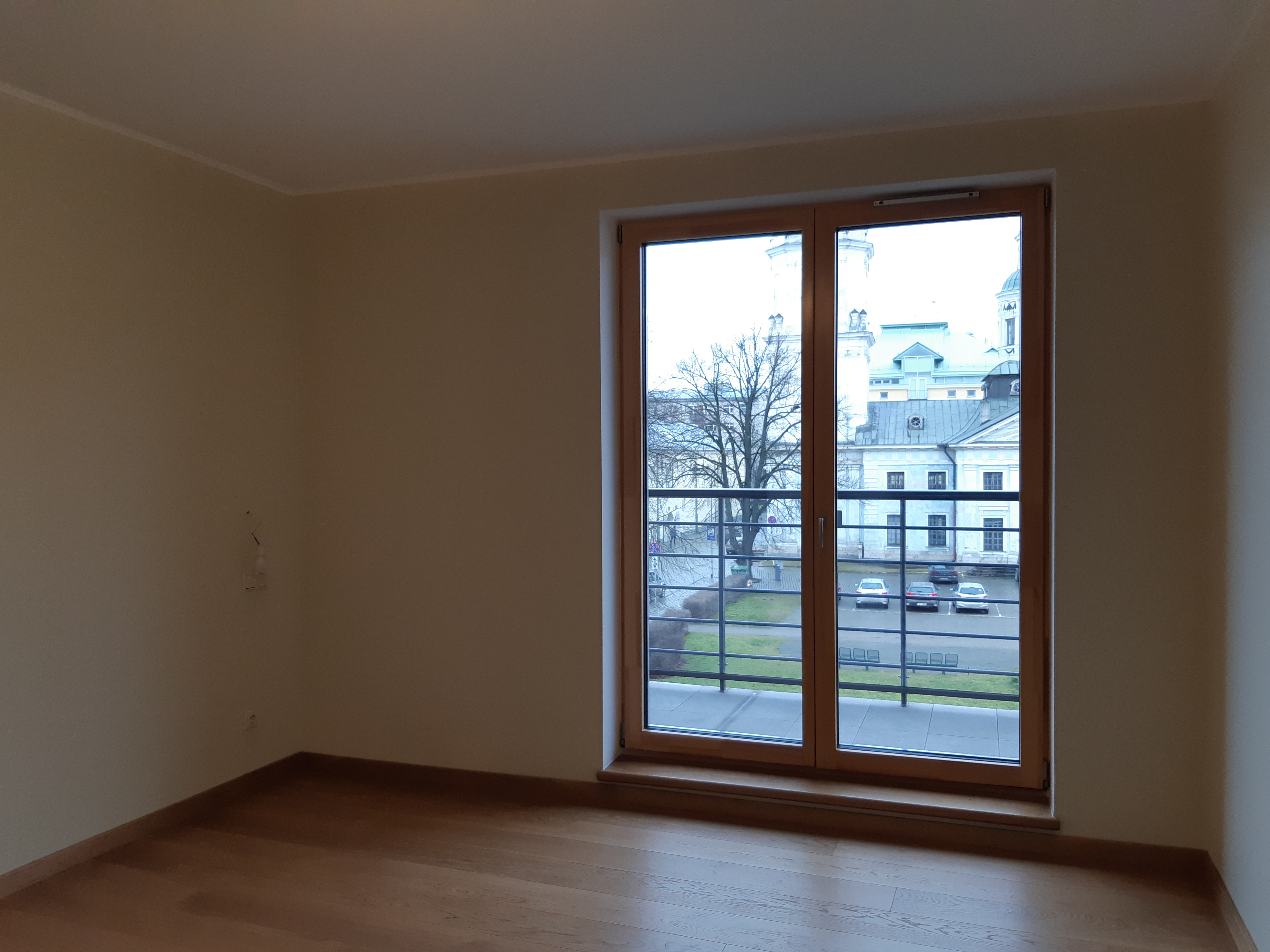 Pārdod dzīvokli, Citadeles iela 6 - Attēls 1
