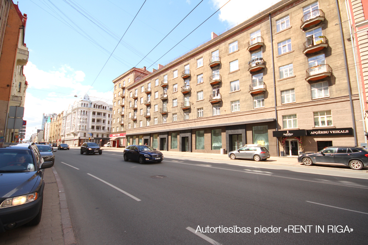 Iznomā tirdzniecības telpas, Brīvības iela - Attēls 1