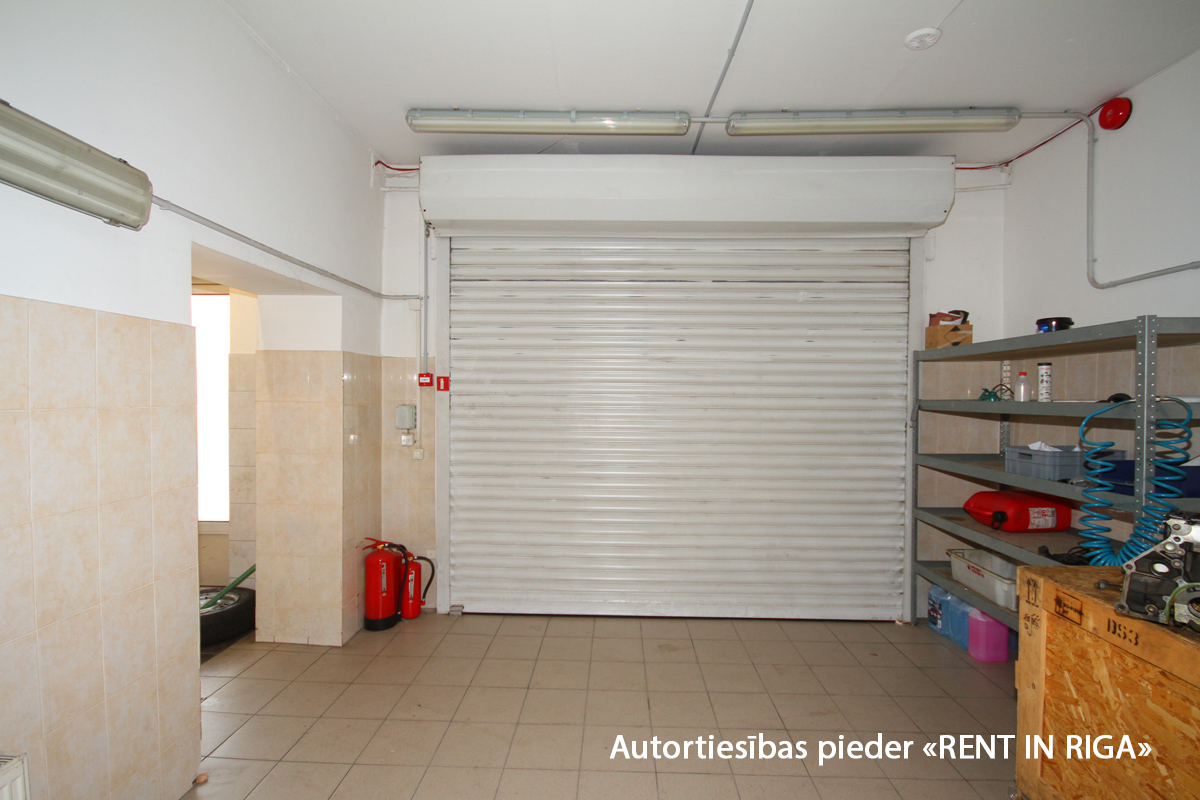 Pārdod noliktavu, Ventspils iela - Attēls 1