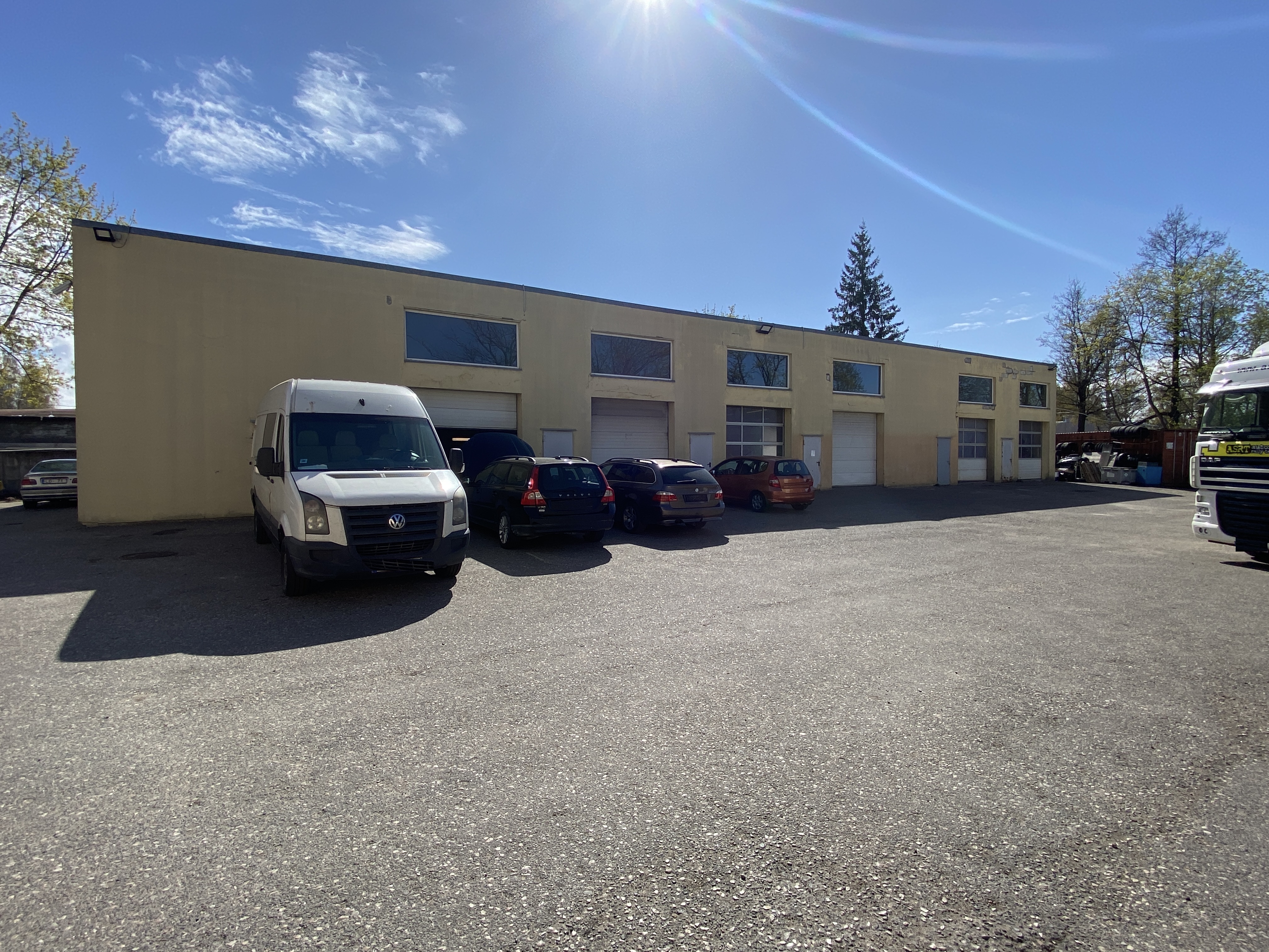 Pārdod noliktavu, Ventspils iela - Attēls 1