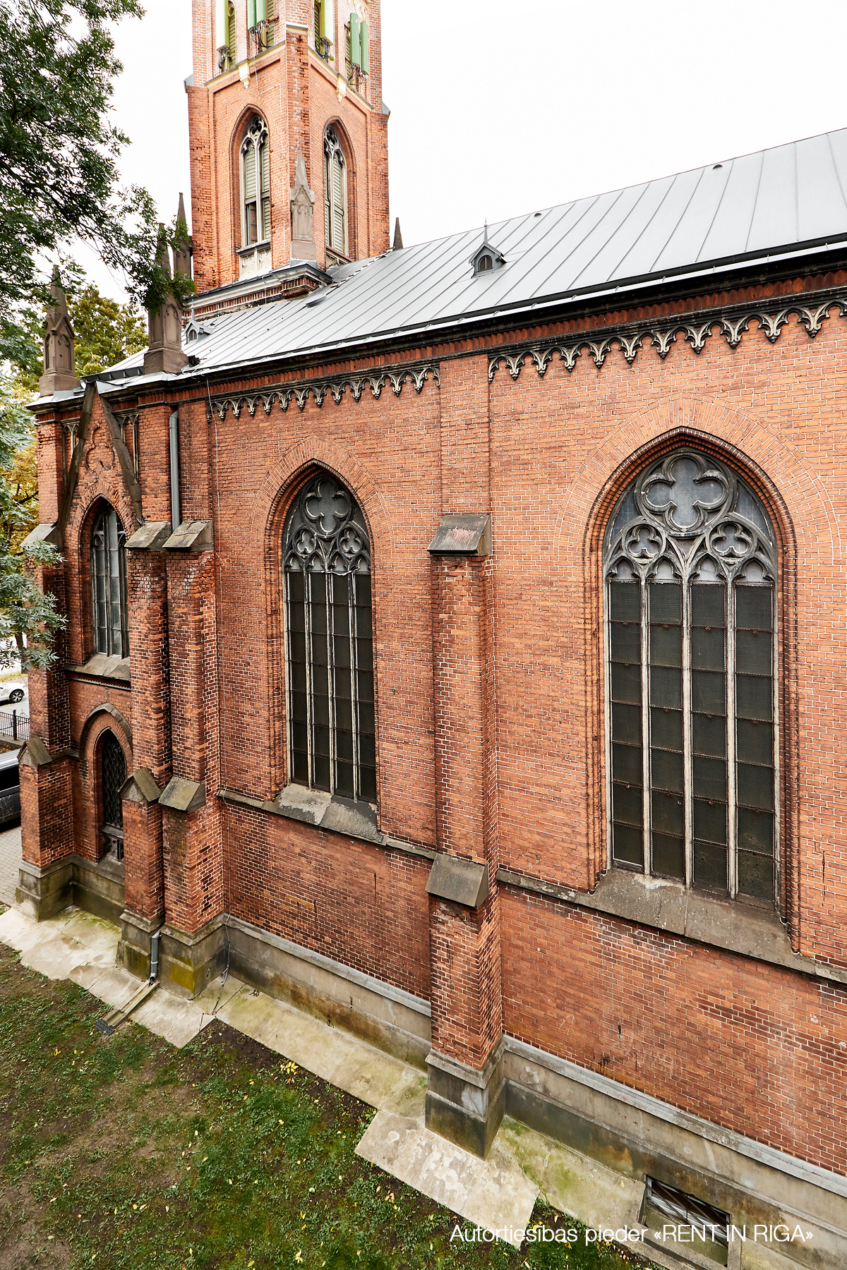 Pārdod dzīvokli, Miesnieku iela 17 - Attēls 1