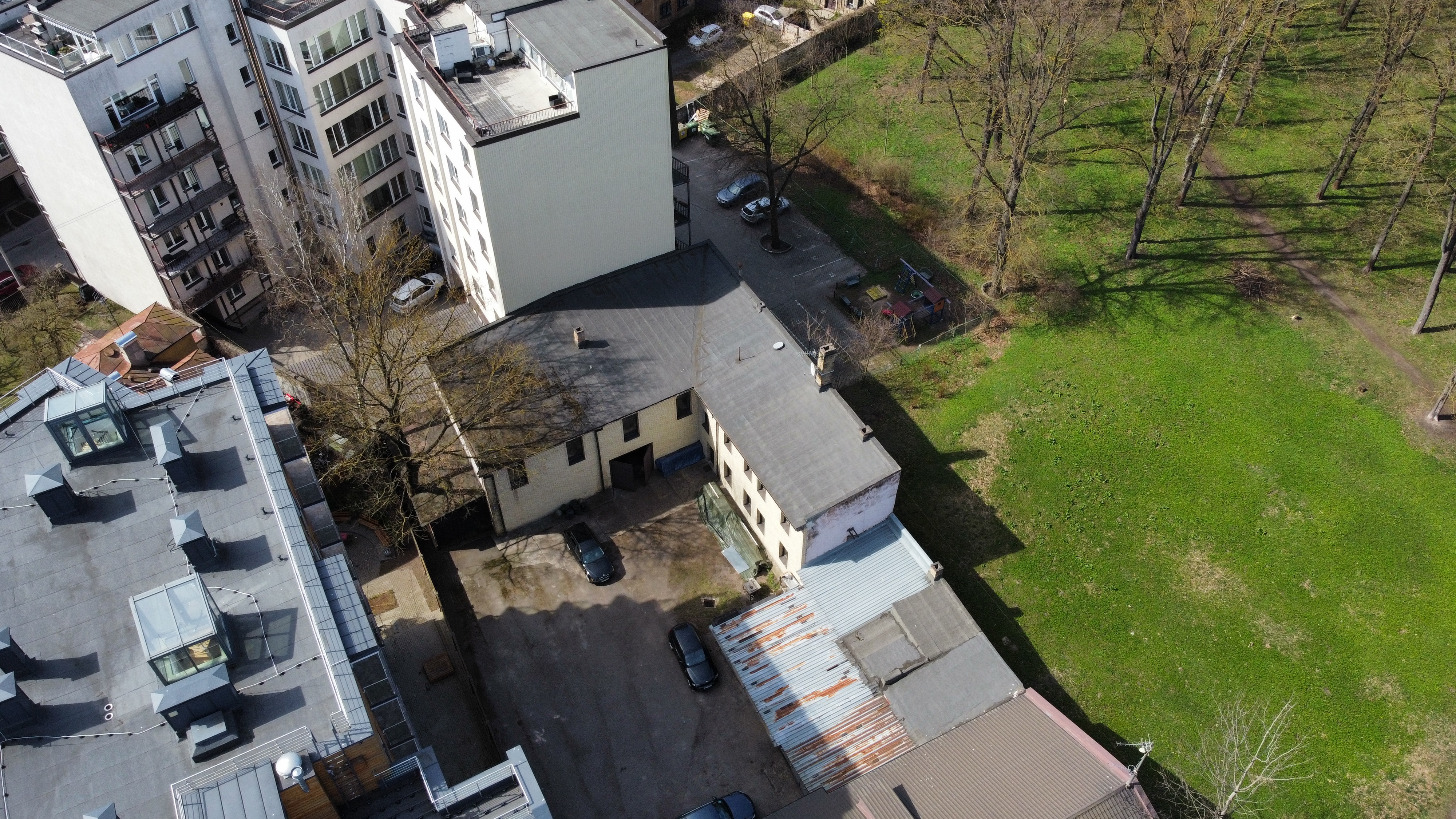 Pārdod ražošanas telpas, Silmaču iela - Attēls 1