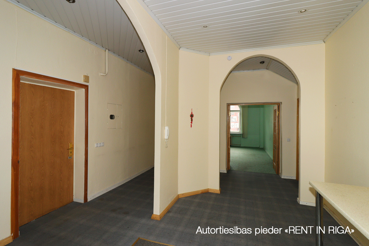 Pārdod dzīvokli, Brīvības iela 103 - Attēls 1