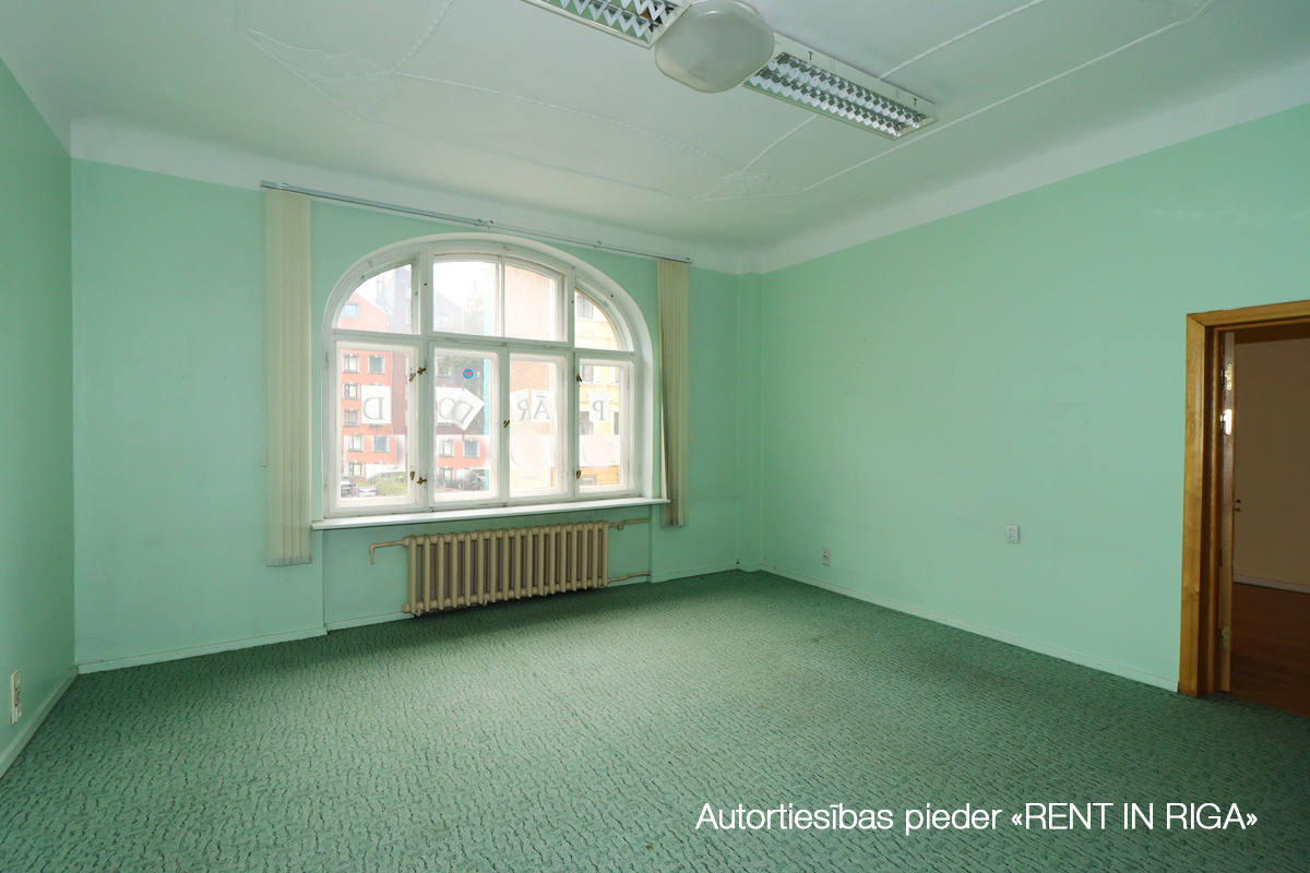 Pārdod dzīvokli, Brīvības iela 103 - Attēls 1