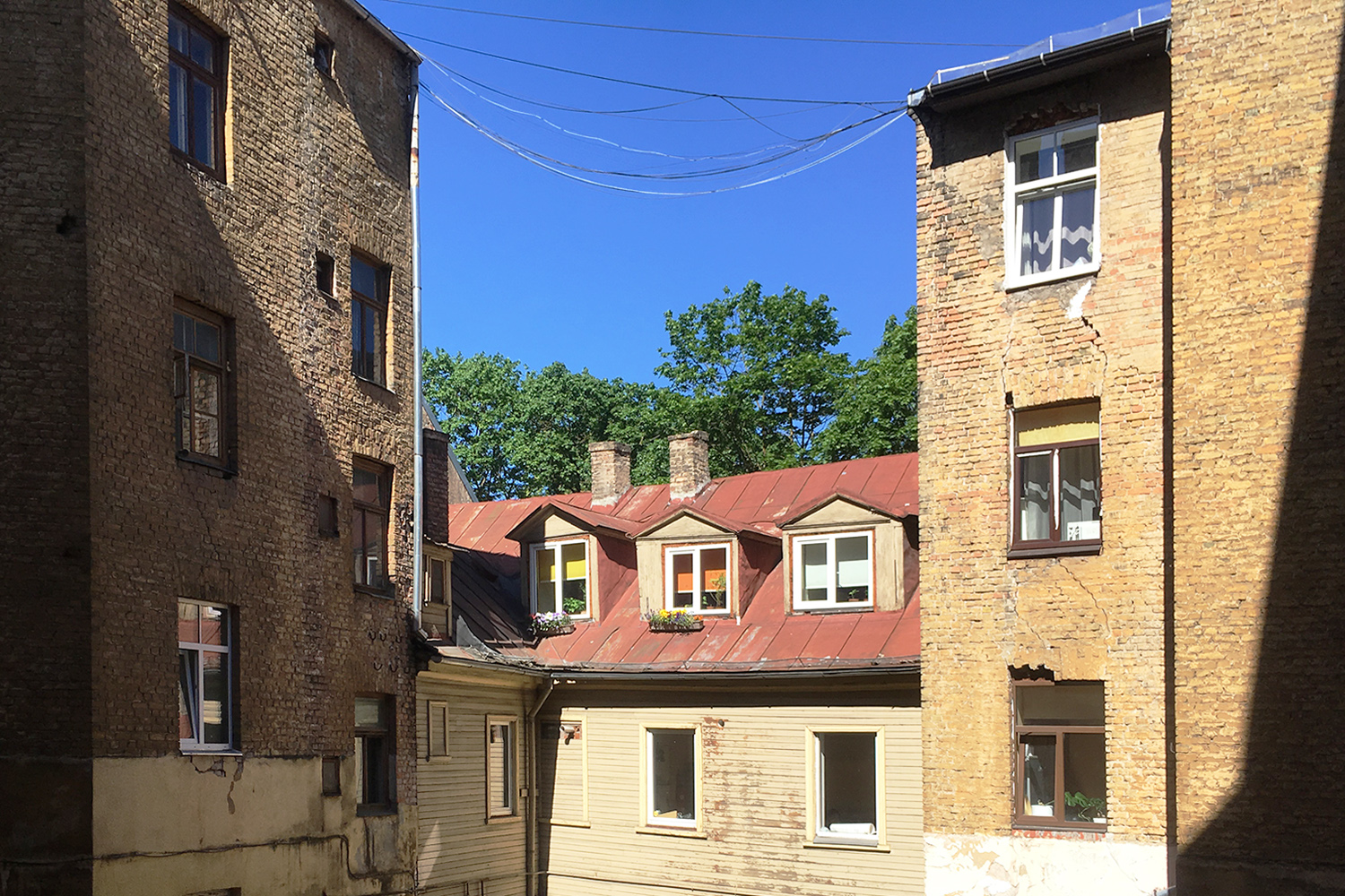 Pārdod dzīvokli, Tērbatas iela 33 - Attēls 1