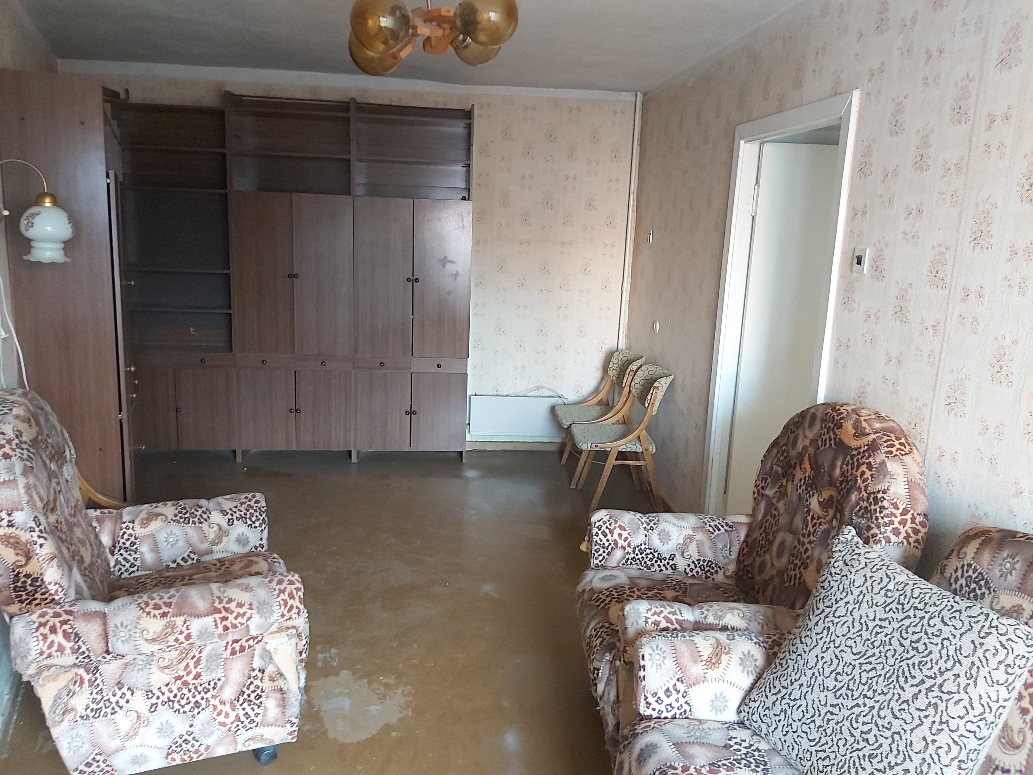 Pārdod dzīvokli, Krāslavas iela 1 - Attēls 1