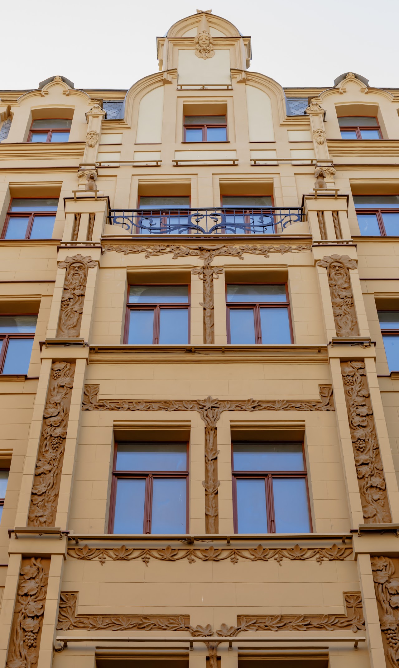 Pārdod dzīvokli, Lāčplēša iela 24 - Attēls 1