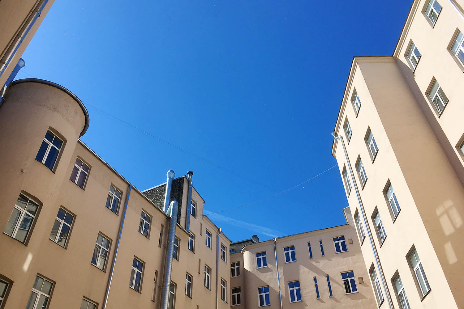 Pārdod dzīvokli, Tērbatas iela 33 - Attēls 1