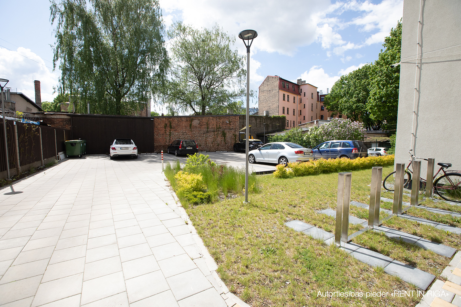 Iznomā tirdzniecības telpas, Stabu iela - Attēls 1