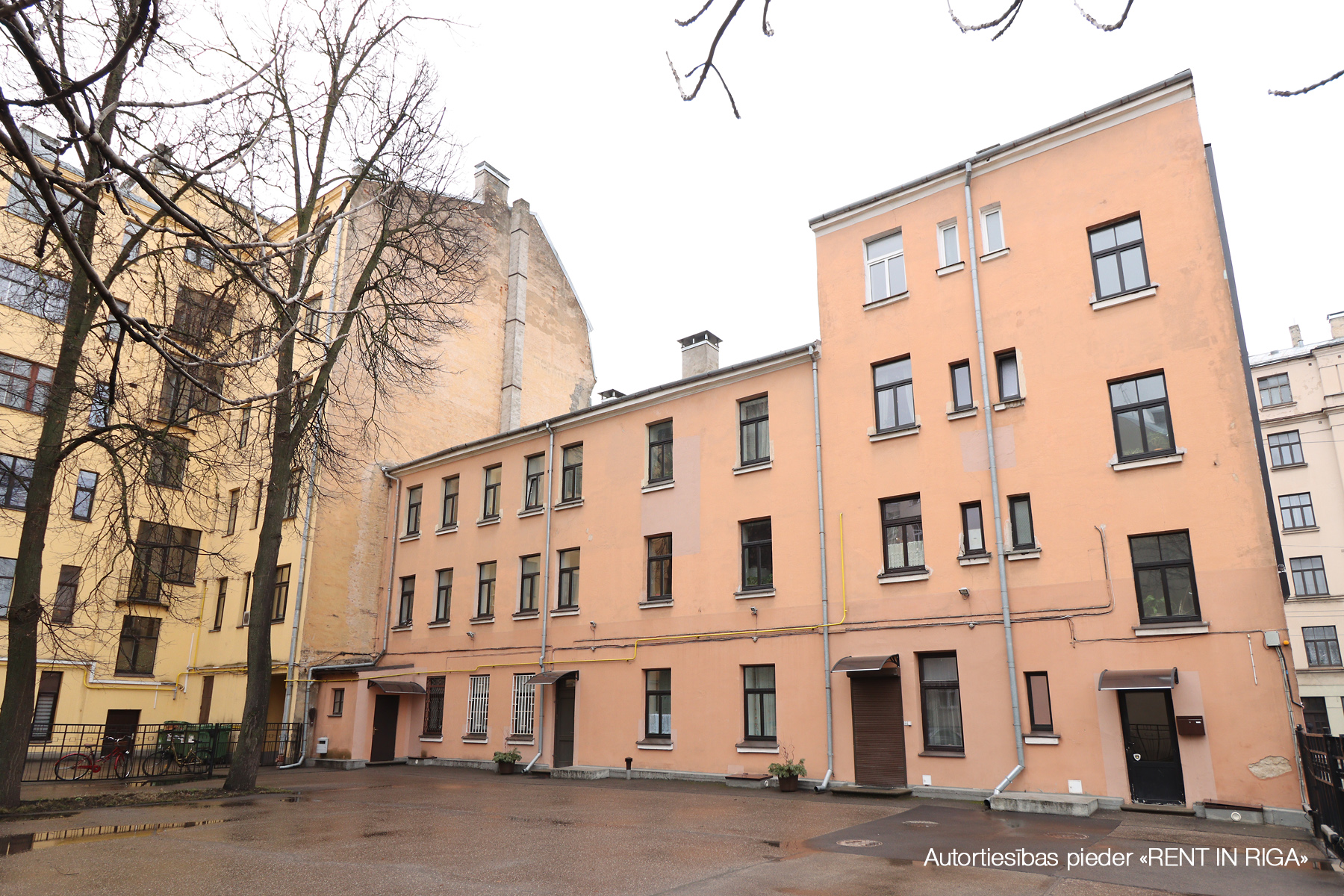 Pārdod dzīvokli, Brīvības iela 127 - Attēls 1