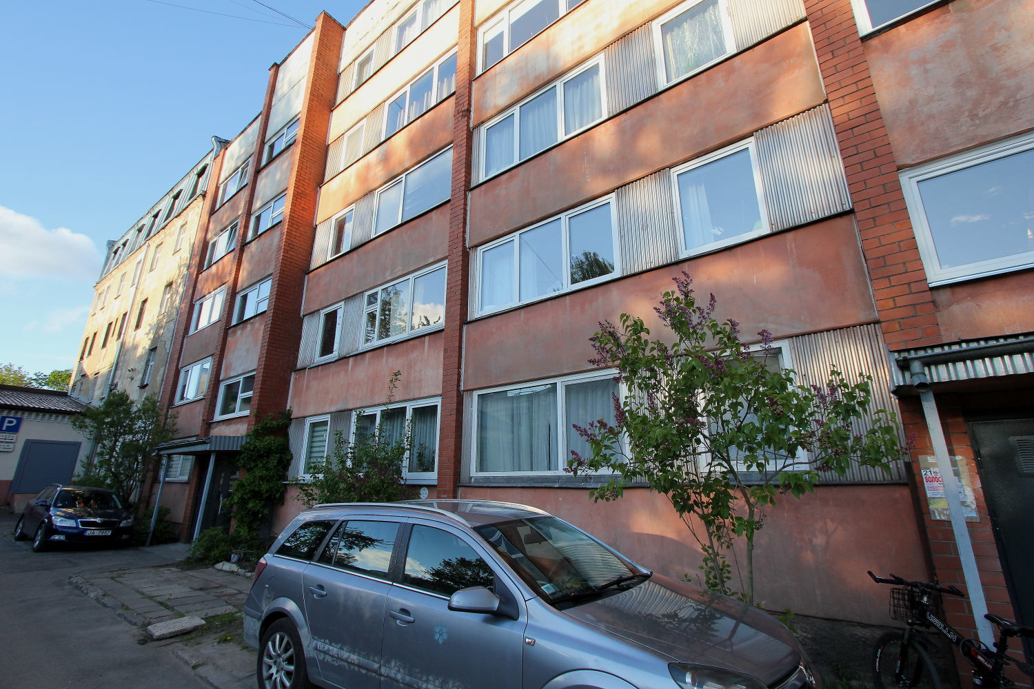 Pārdod dzīvokli, Hospitāļu iela 7 - Attēls 1