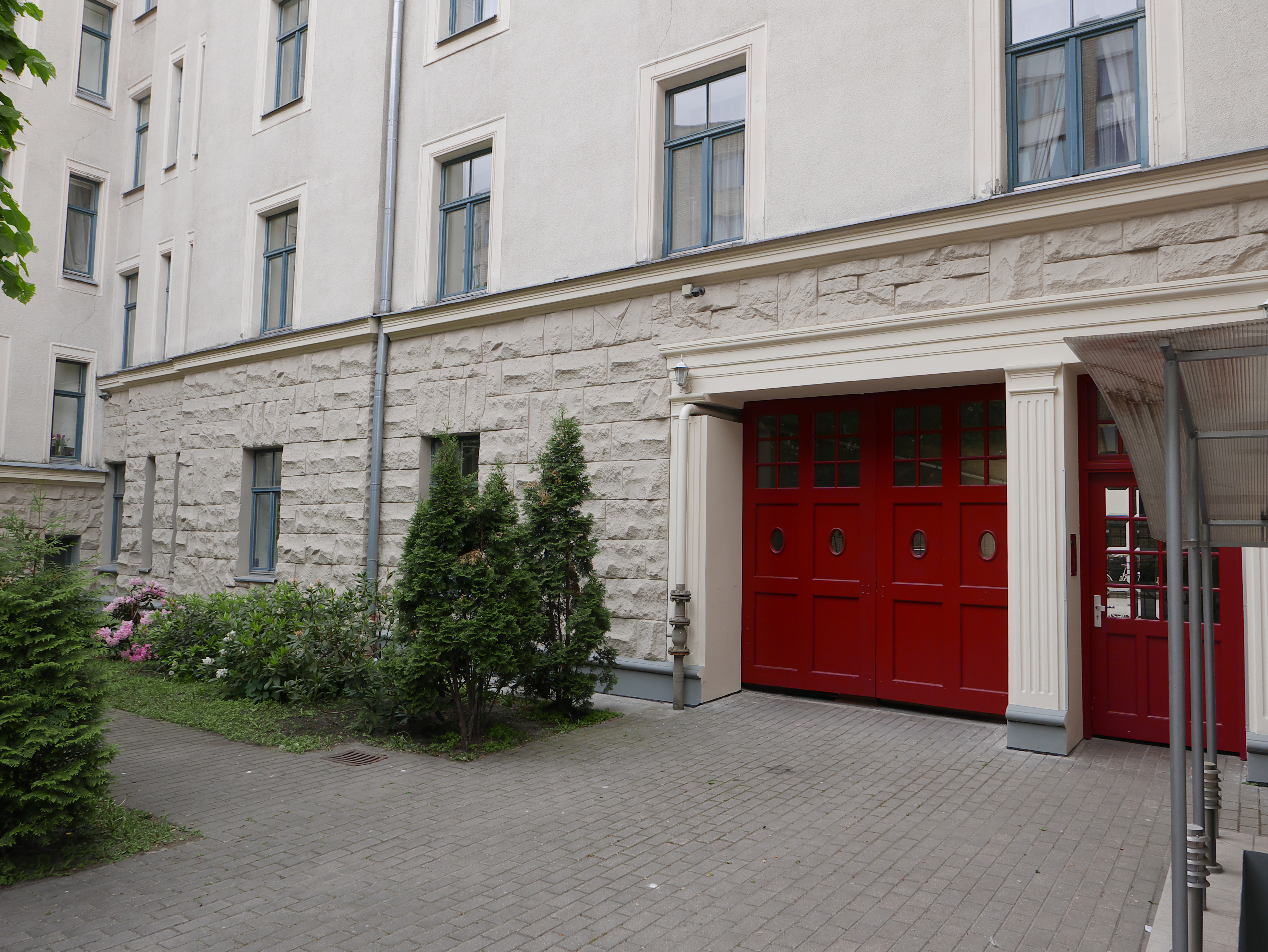 Pārdod dzīvokli, Vidus iela 11 - Attēls 1