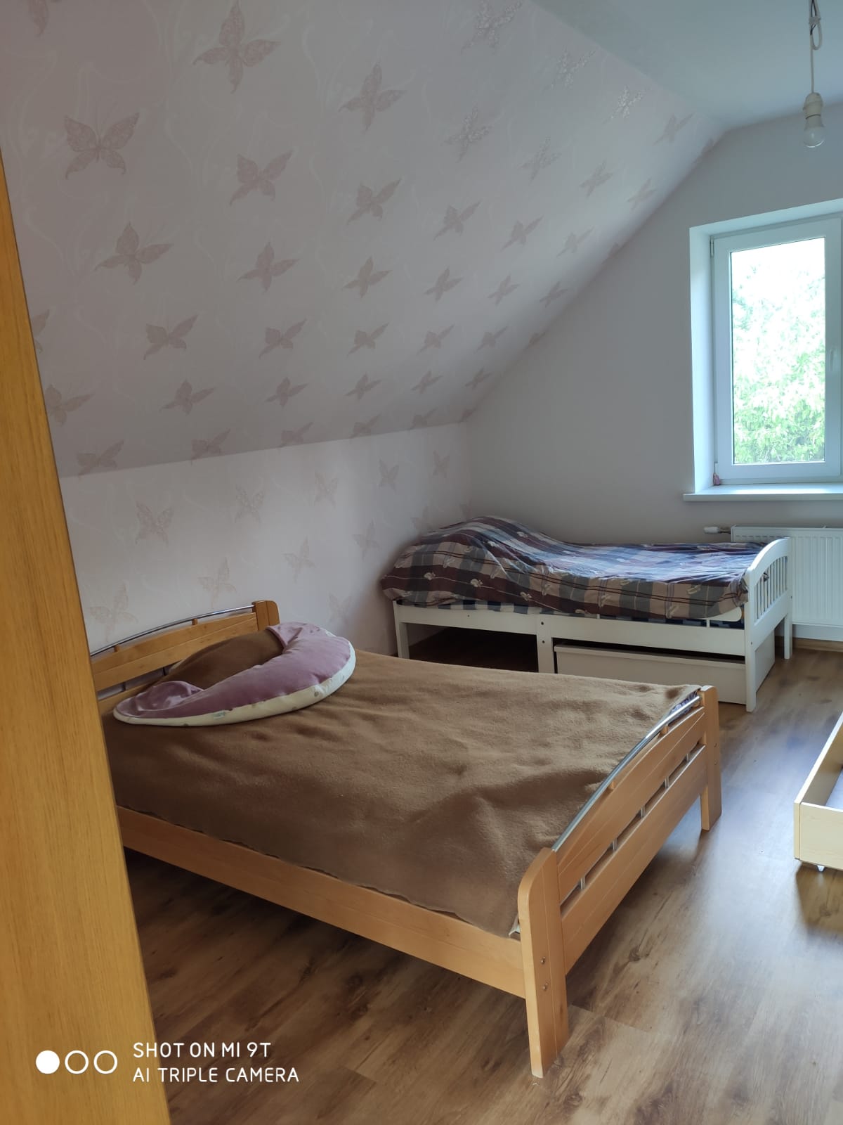 Pārdod māju, Celmiņi - Attēls 1
