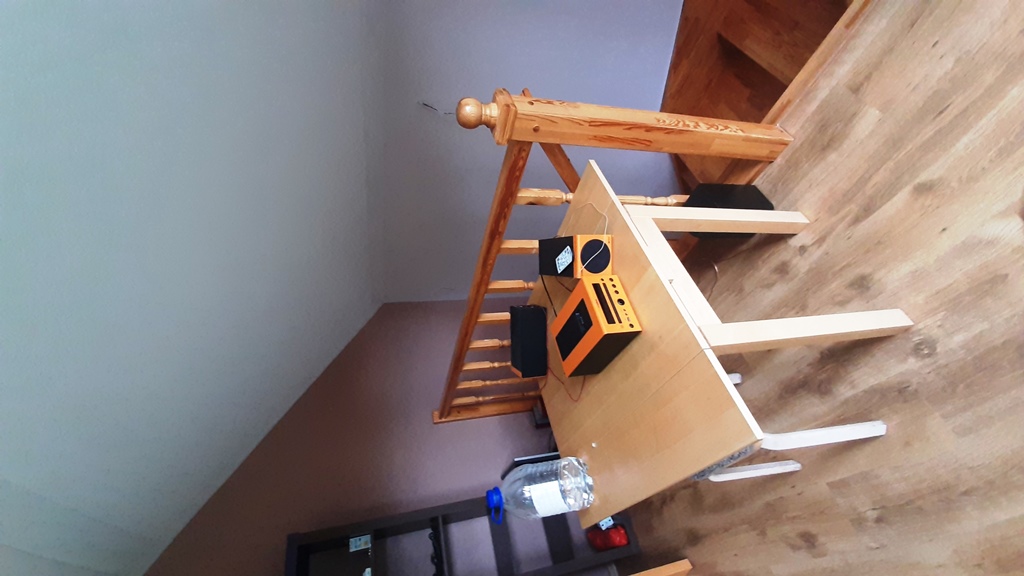 Pārdod māju, Celmiņi - Attēls 1