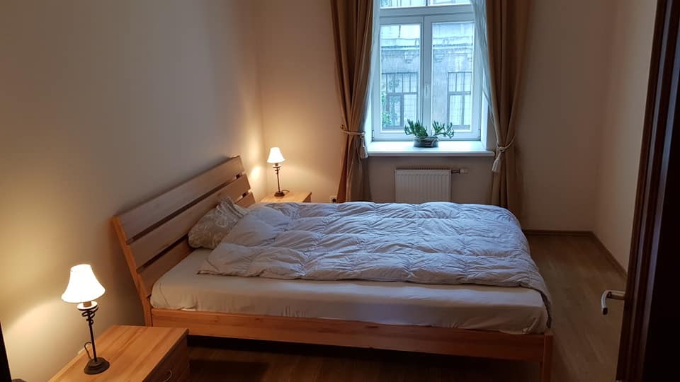 Pārdod dzīvokli, Stabu iela 92 - Attēls 1