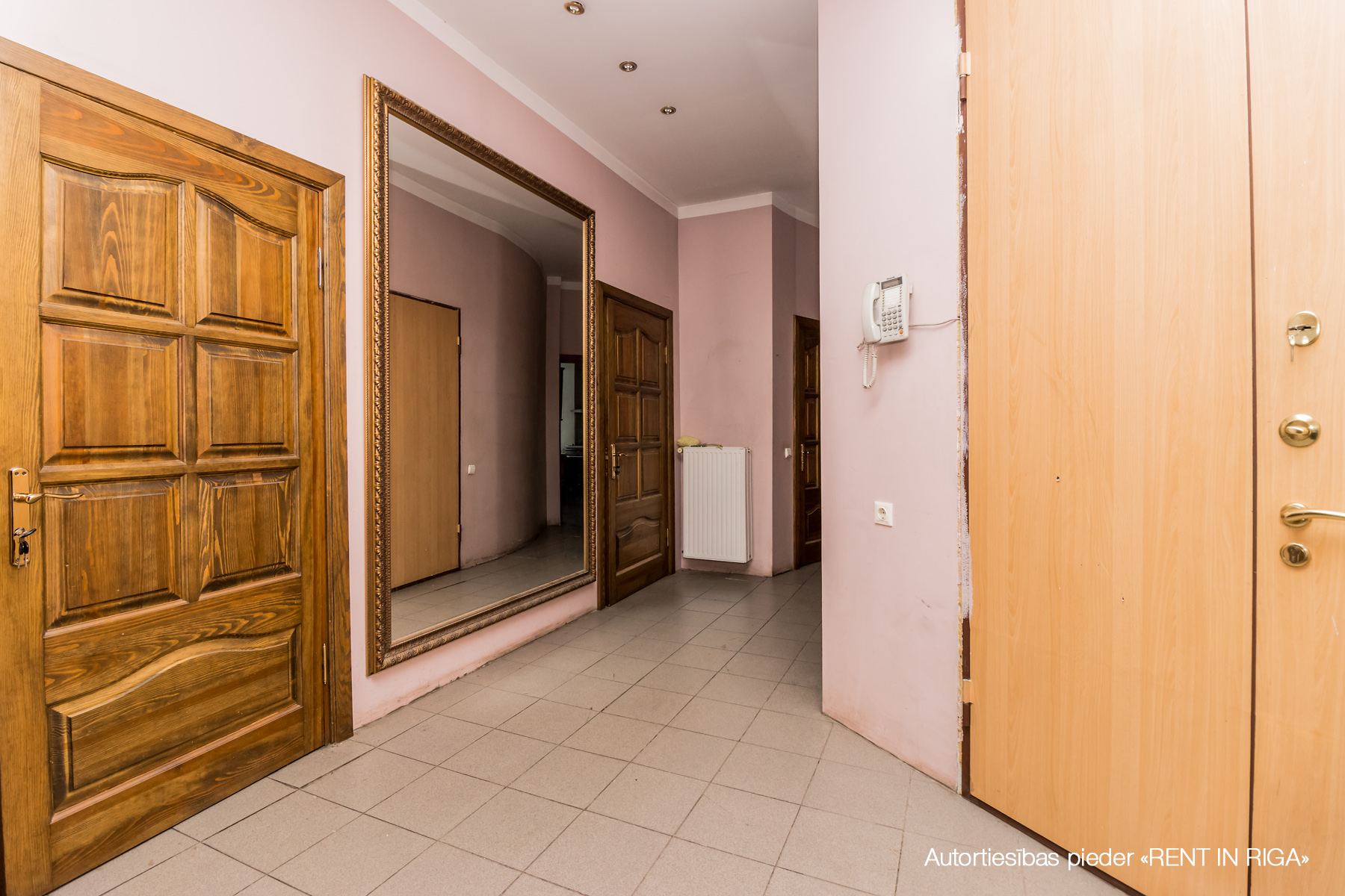 Pārdod dzīvokli, Lāčplēša iela 70b - Attēls 1
