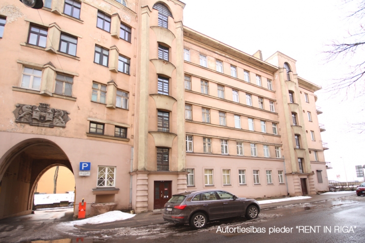 Pārdod dzīvokli, Ausekļa iela 3 - Attēls 1