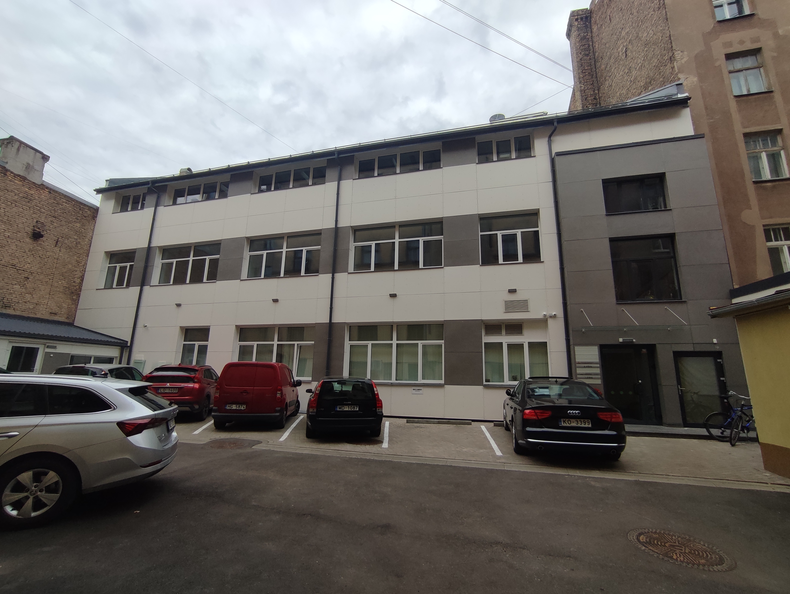 Iznomā biroju, Bruņinieku iela - Attēls 1