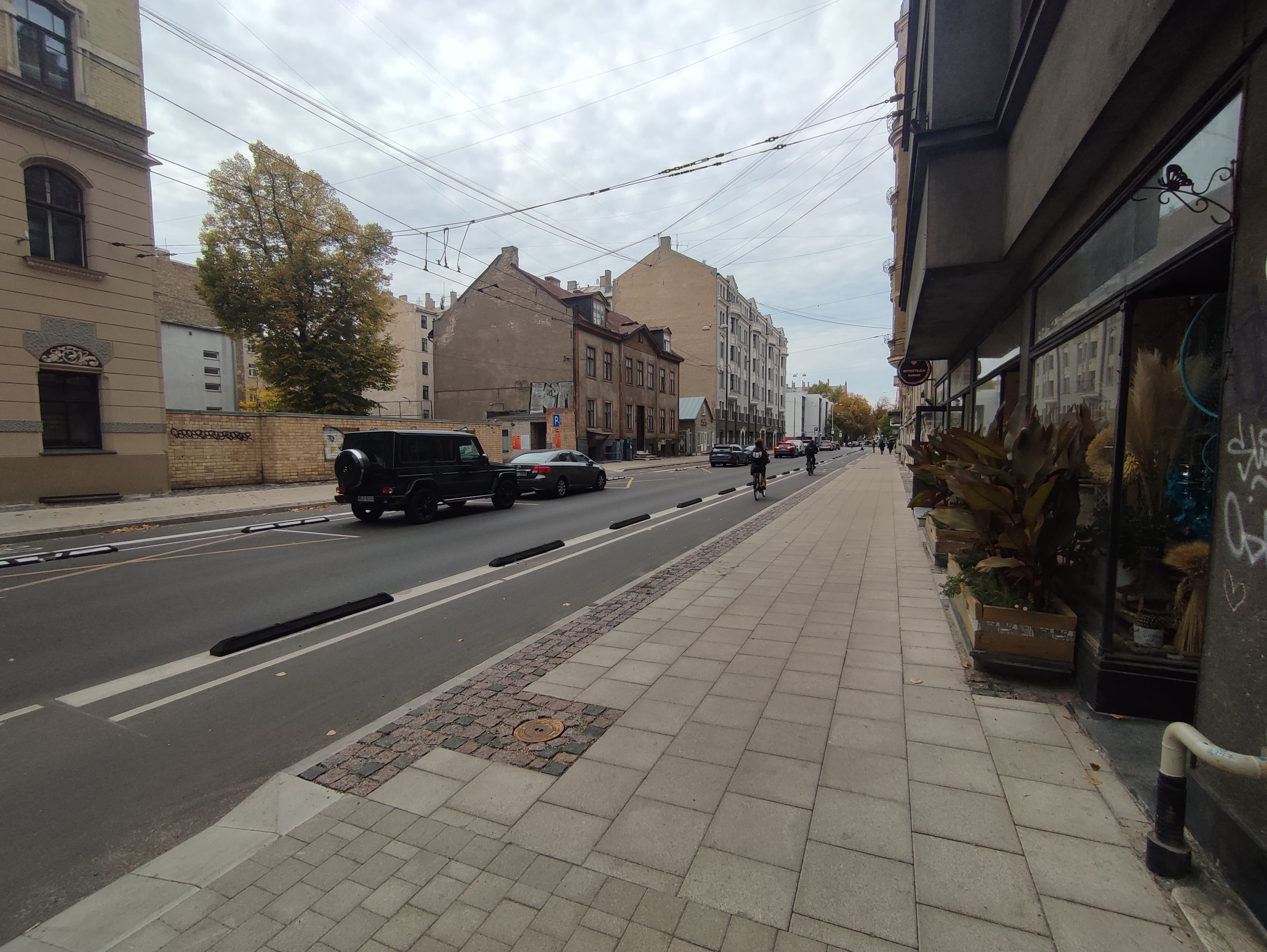 Iznomā biroju, Bruņinieku iela - Attēls 1