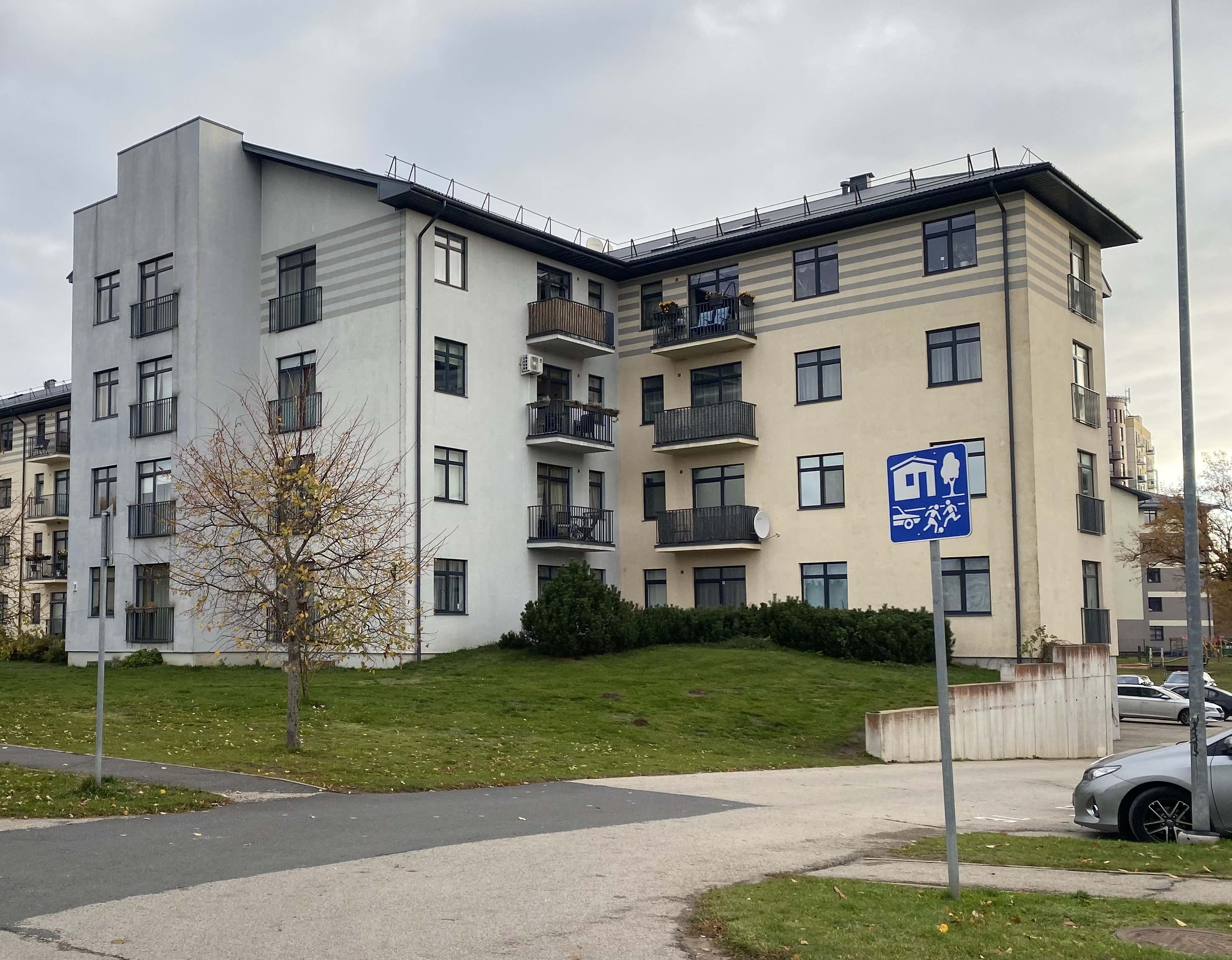 Izīrē dzīvokli, Krastupes iela 10 - Attēls 1