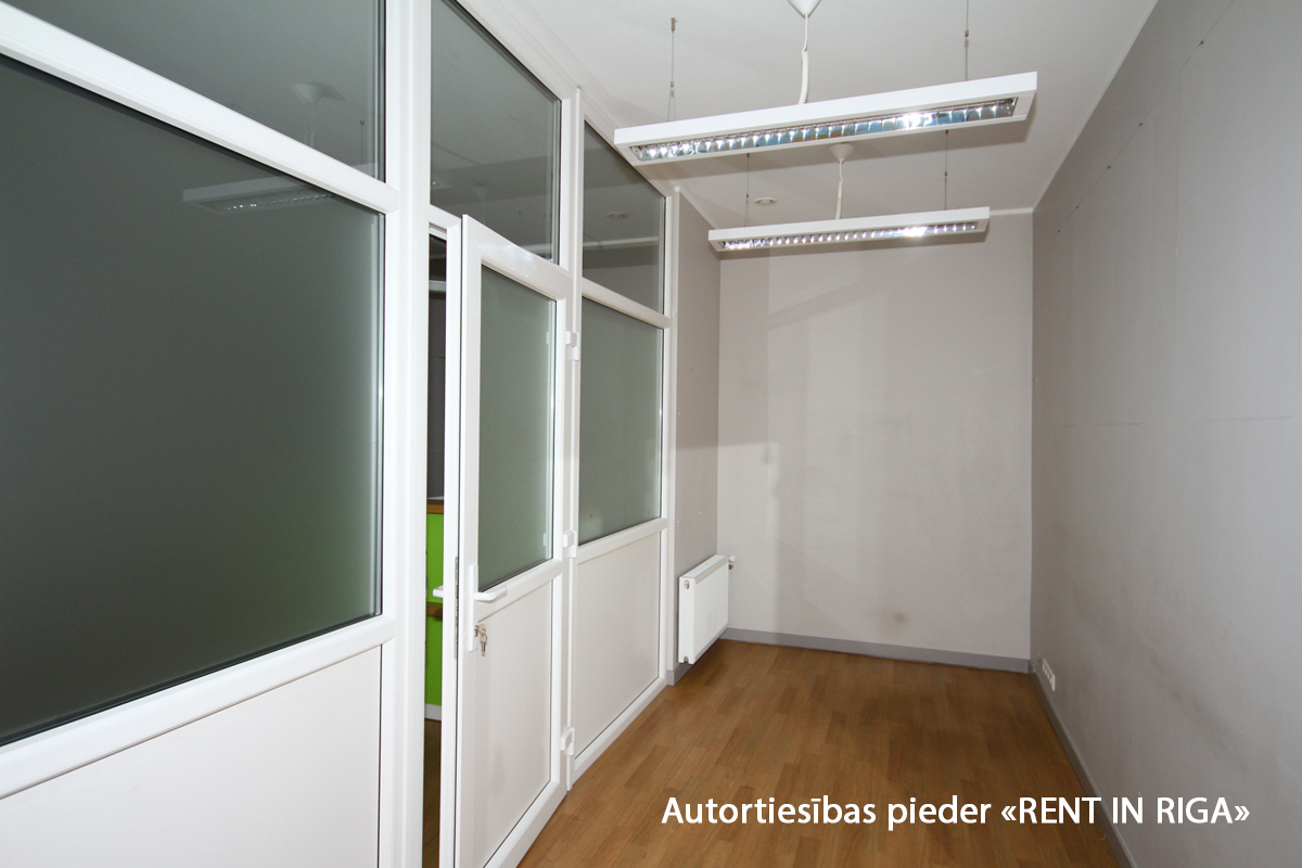 Pārdod dzīvokli, Bruņinieku iela 28 - Attēls 1