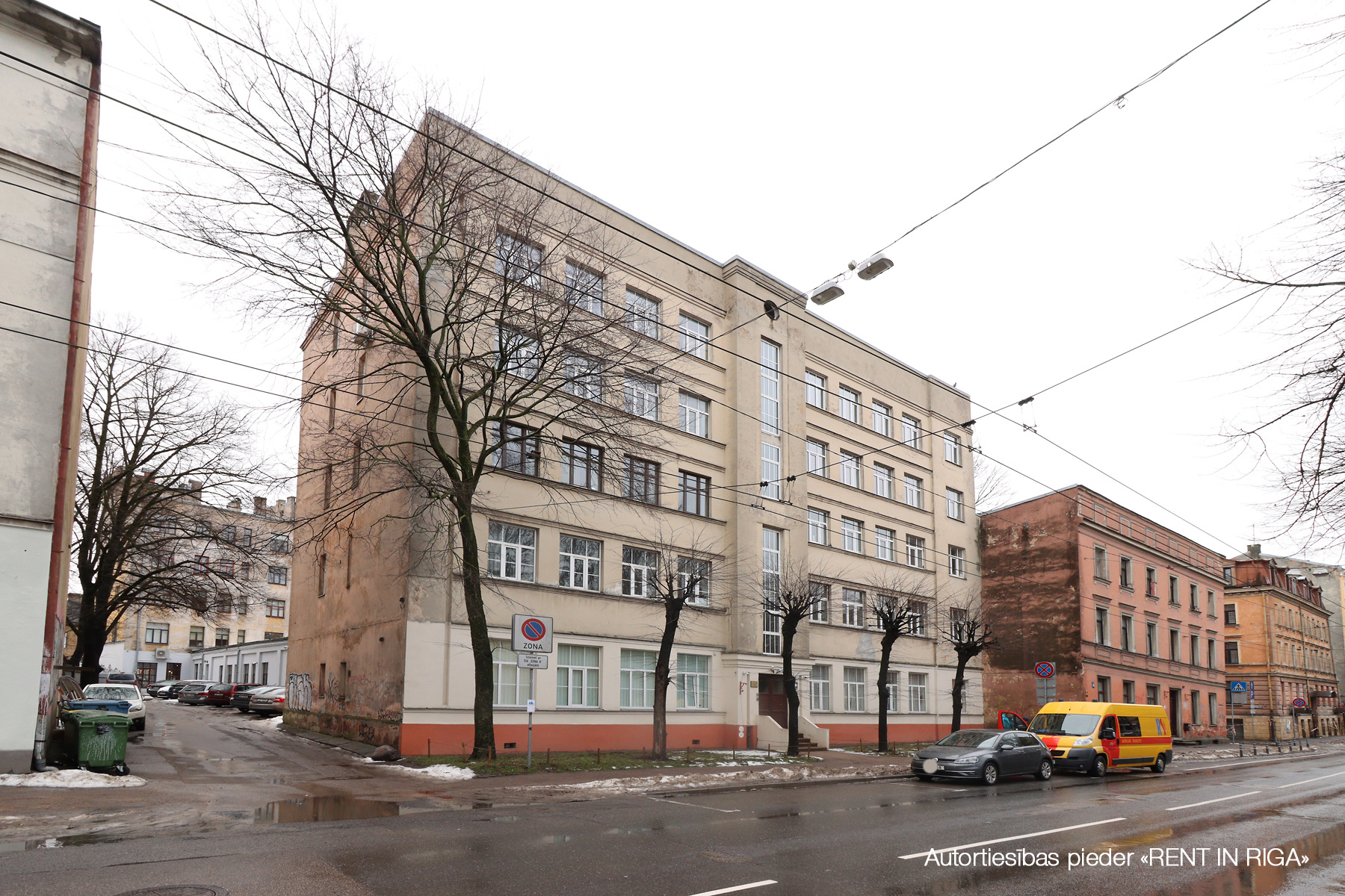 Izīrē dzīvokli, Aristida Briāna iela 18 - Attēls 1