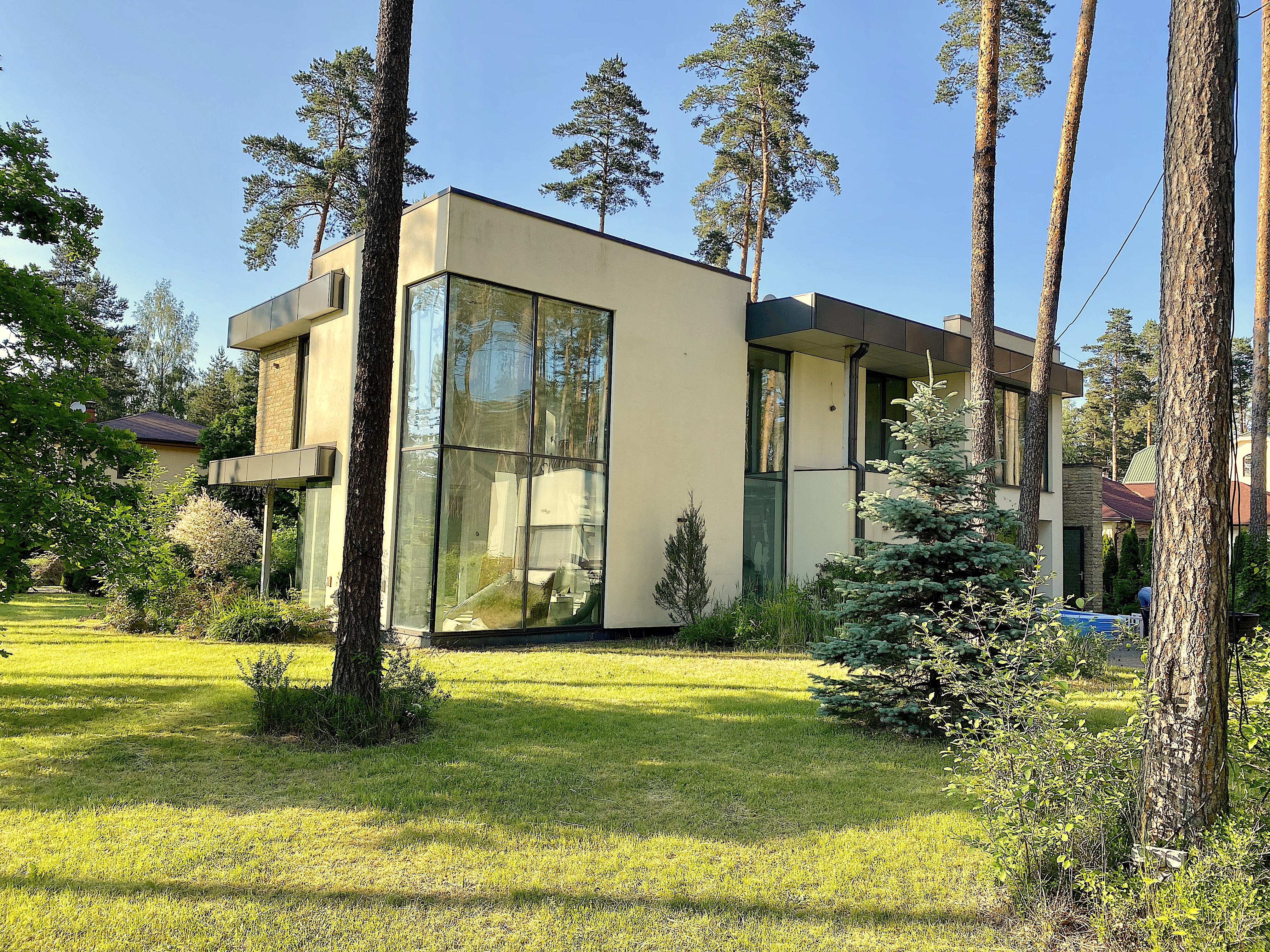 Pārdod māju, Piekūnu iela - Attēls 1