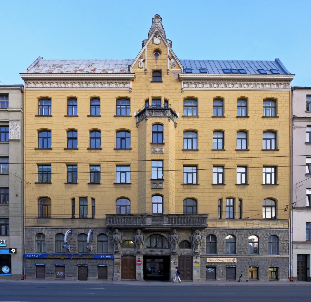 Pārdod dzīvokli, Brīvības iela 136 - Attēls 1
