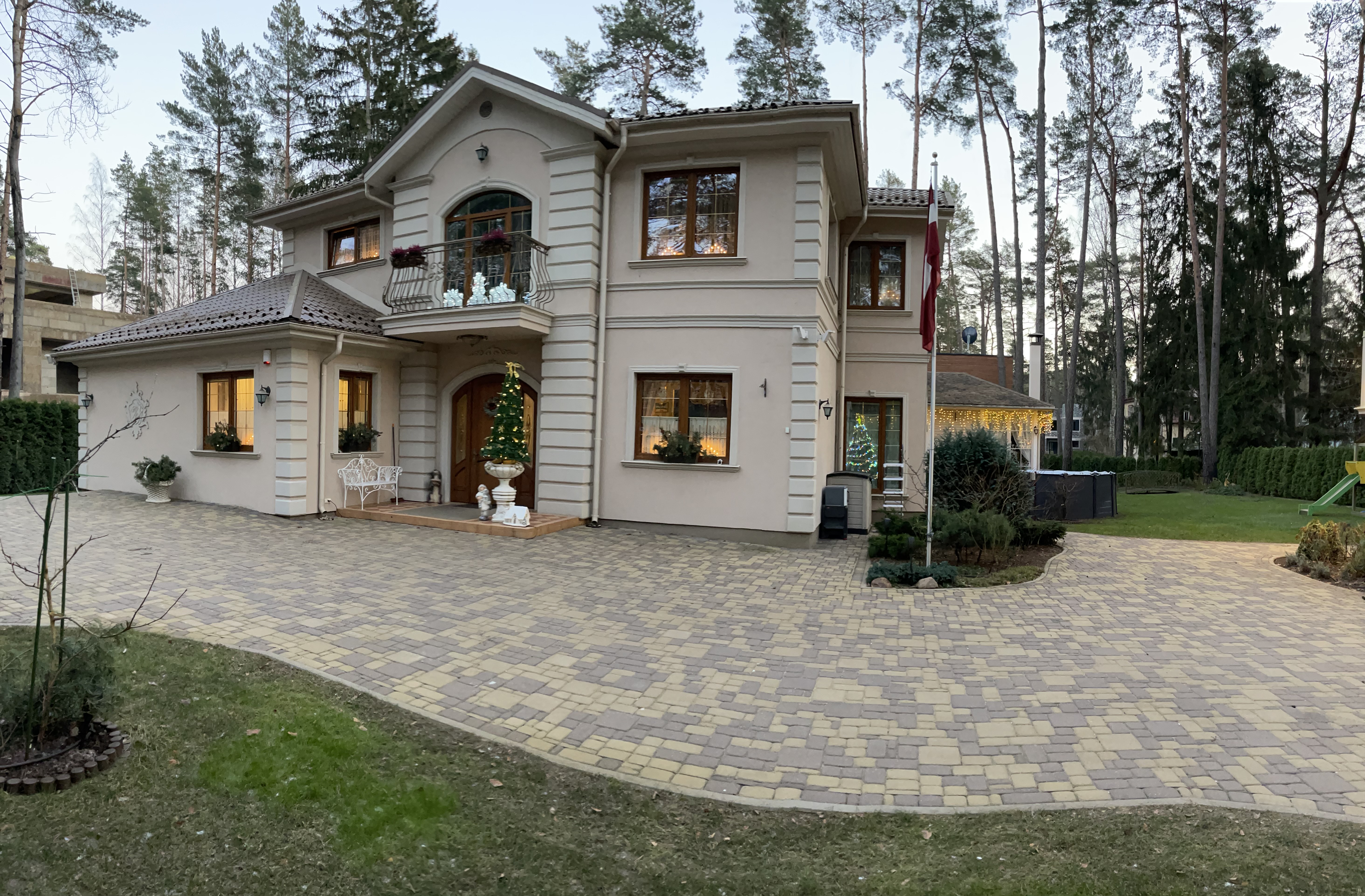 Pārdod māju, Brīvības prospekts iela - Attēls 1