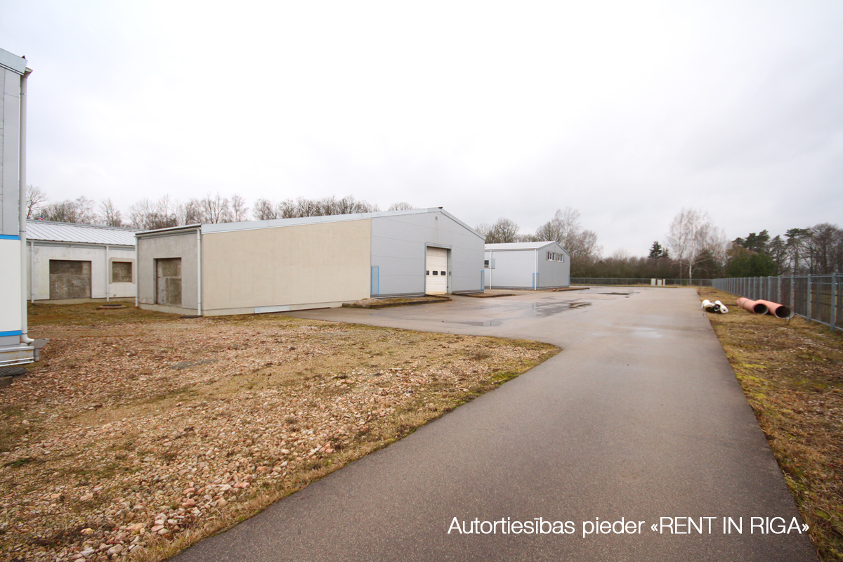 Pārdod noliktavu, Avenes iela - Attēls 1