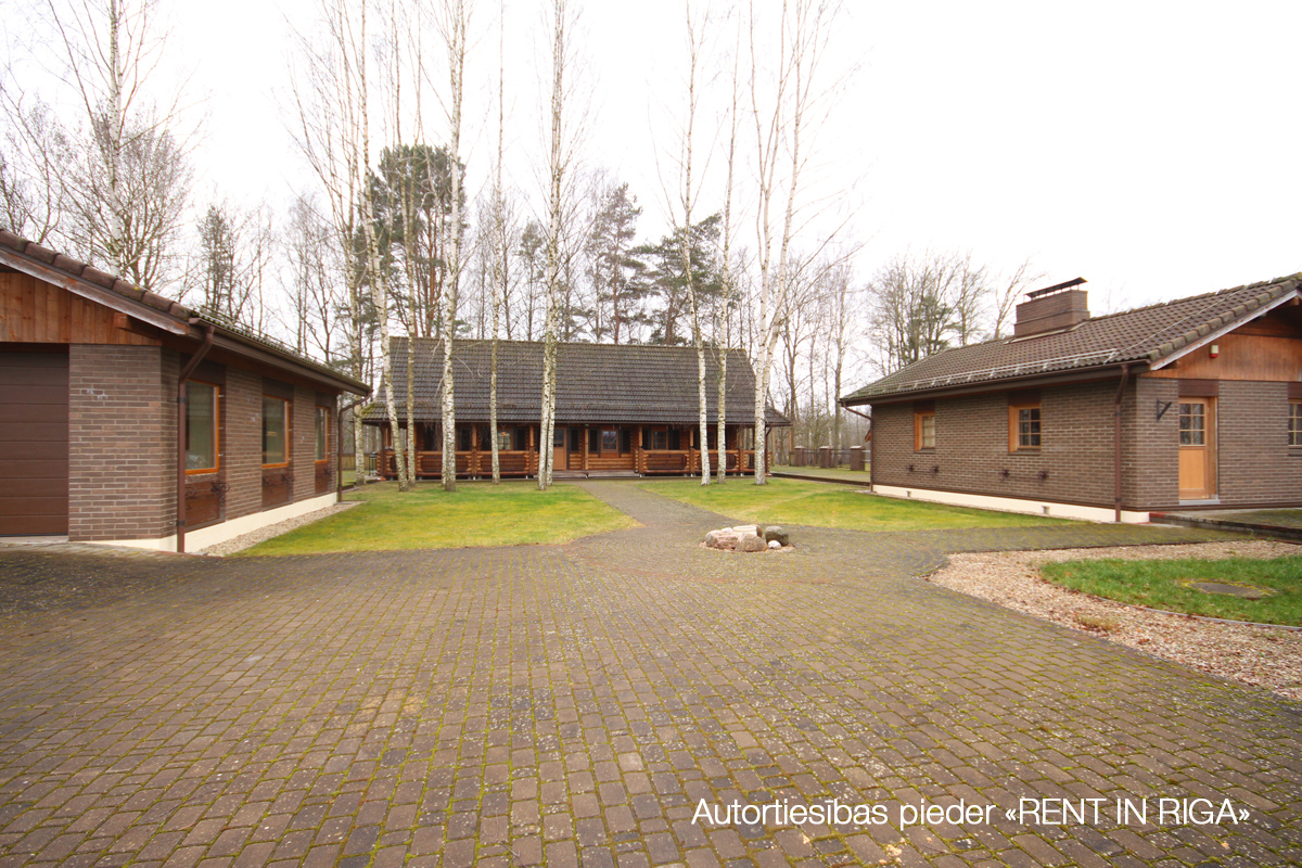 Pārdod noliktavu, Avenes iela - Attēls 1