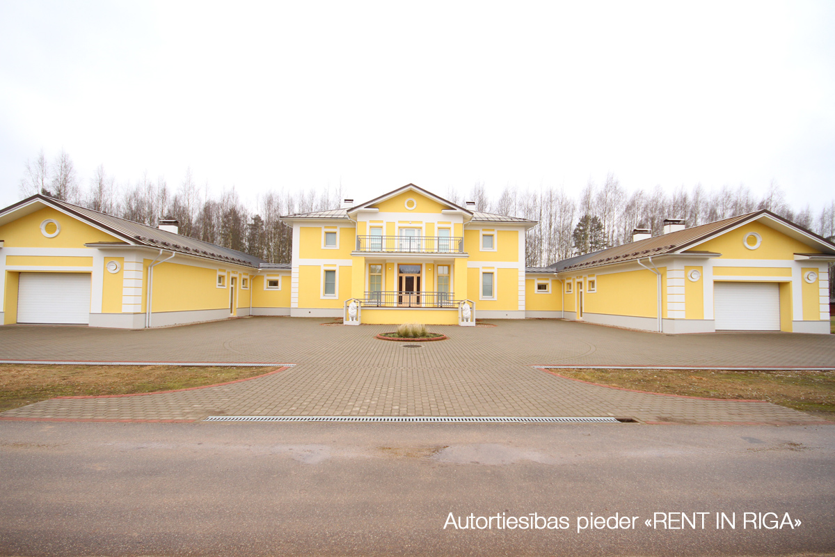 Pārdod noliktavu, Avenes iela - Attēls 1