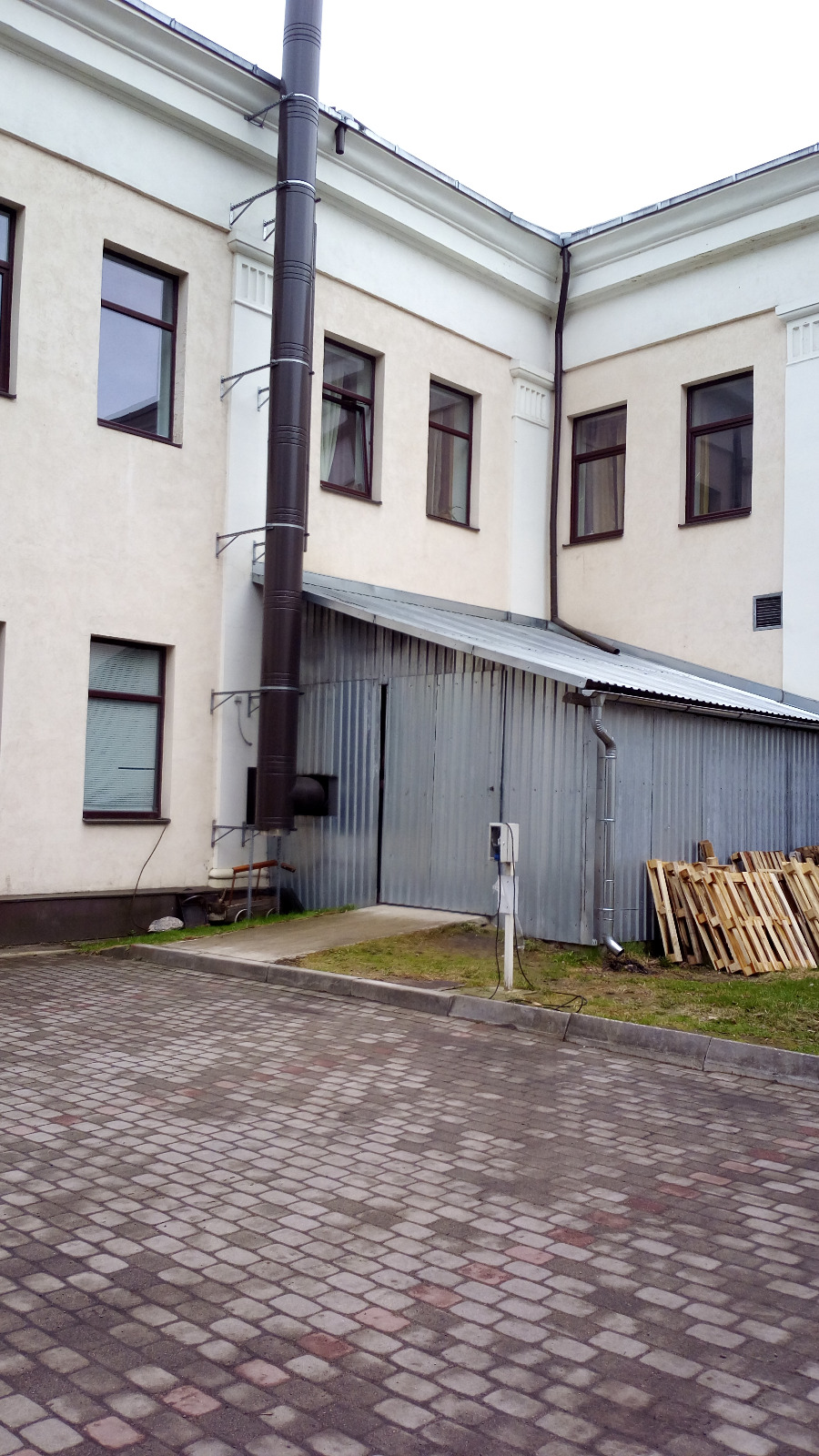 Pārdod namīpašumu, Flotes iela - Attēls 1