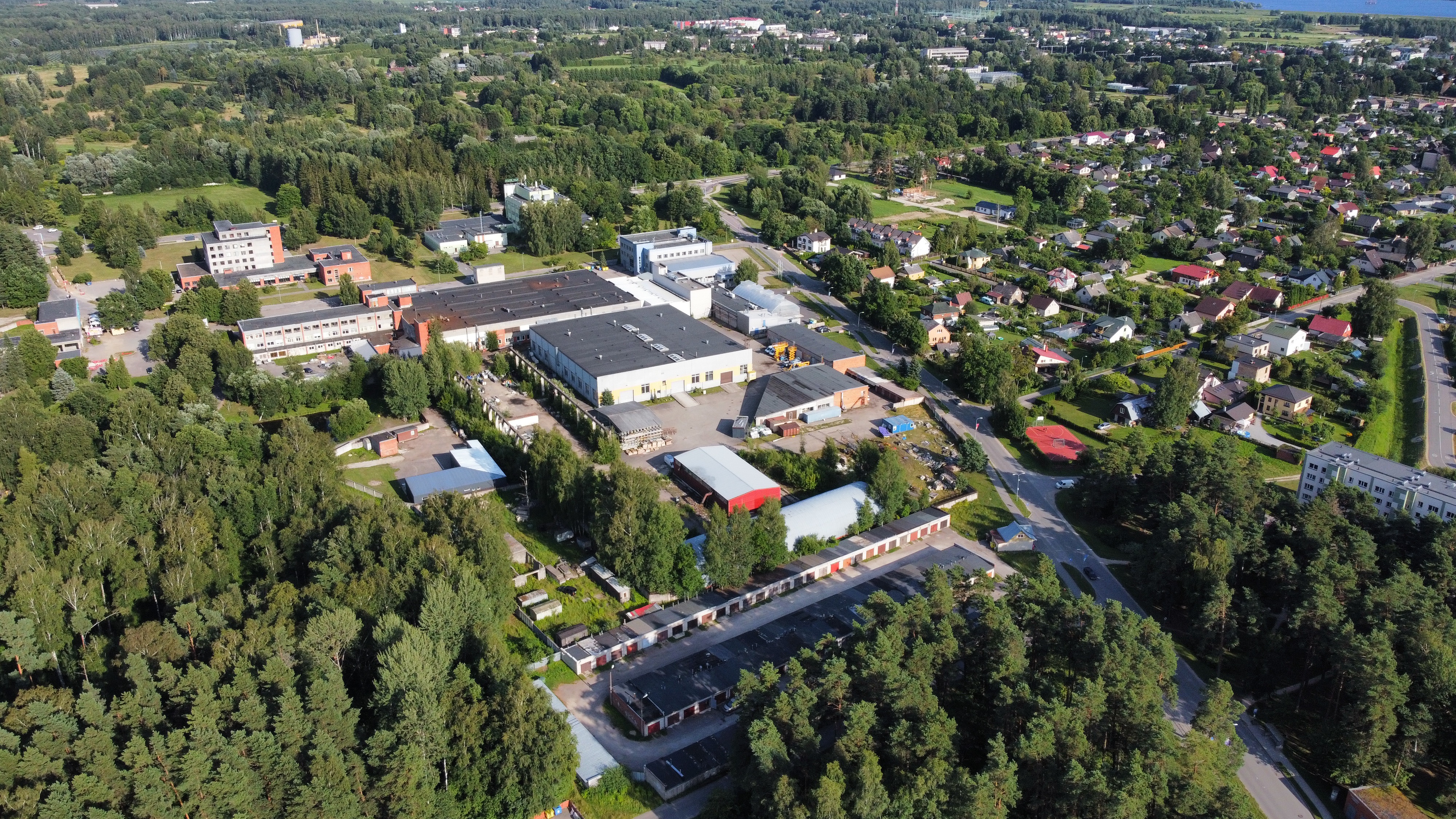 Pārdod zemi, Institūta iela - Attēls 1