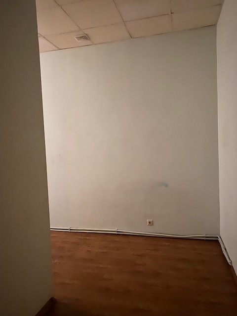 Pārdod tirdzniecības telpas, Raina bulvaris - Attēls 1