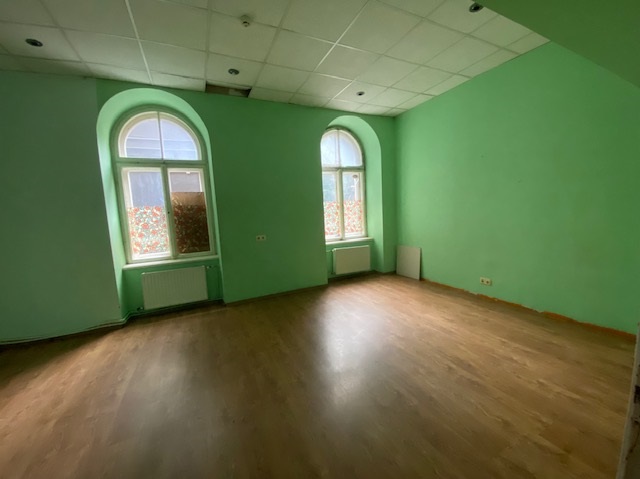 Pārdod tirdzniecības telpas, Raina bulvaris - Attēls 1