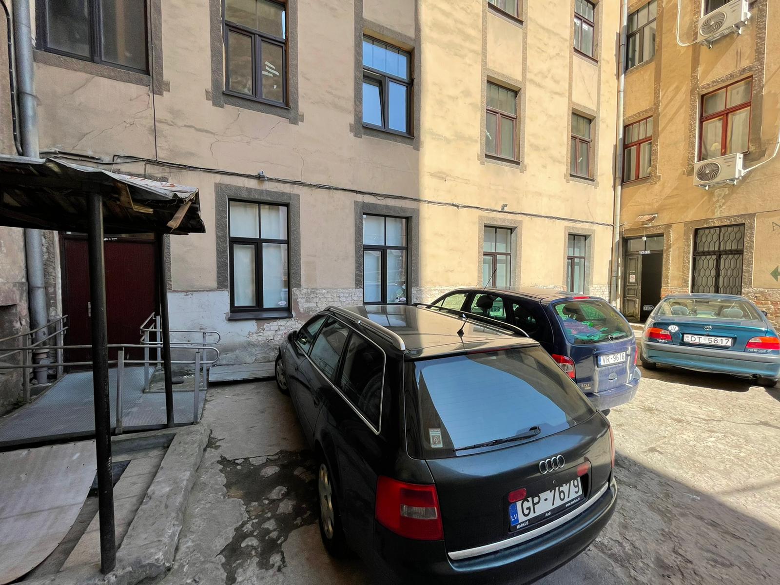 Pārdod dzīvokli, Blaumaņa iela 29 - Attēls 1