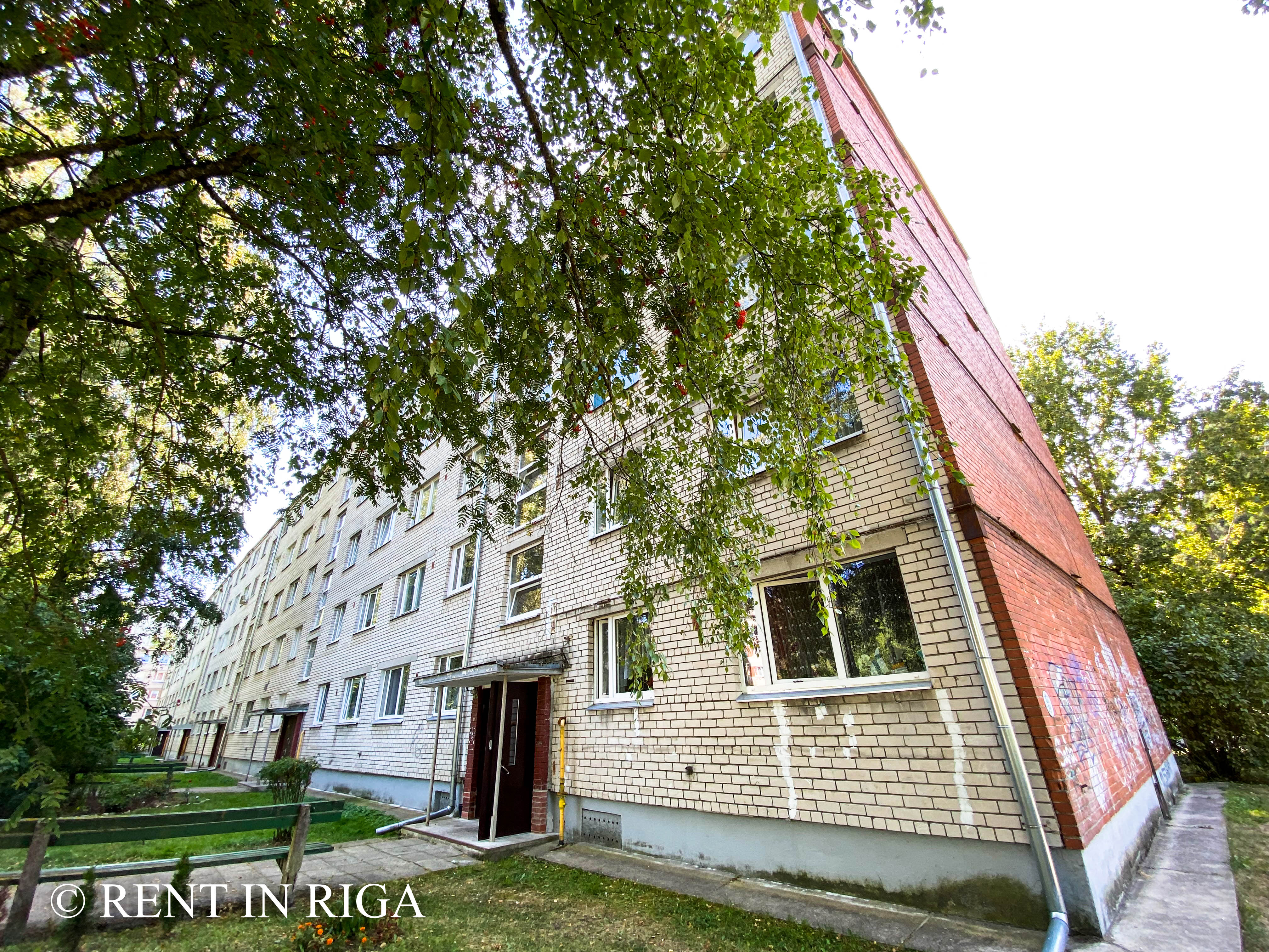 Pārdod dzīvokli, Skolas iela 57A - Attēls 1