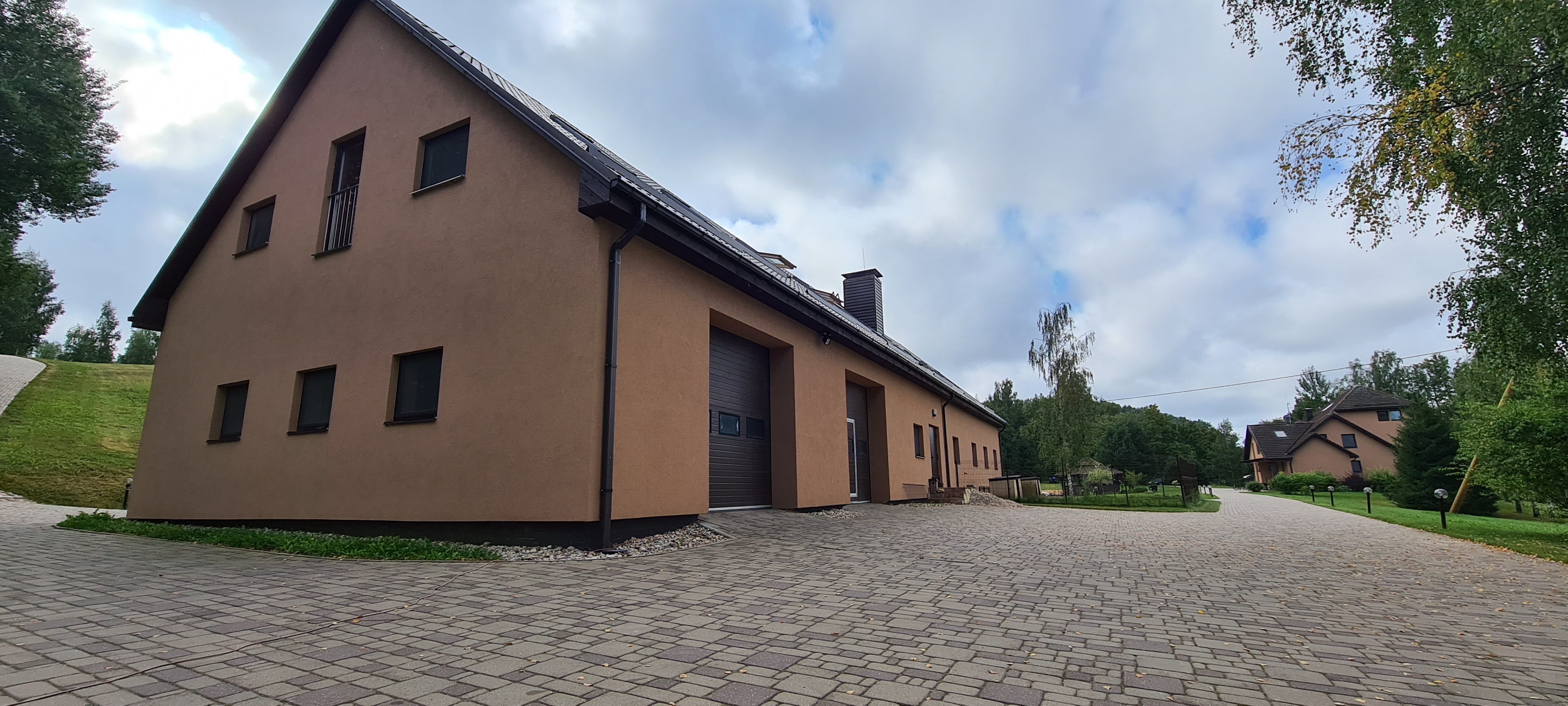 Pārdod māju, Pakalnes - Attēls 1