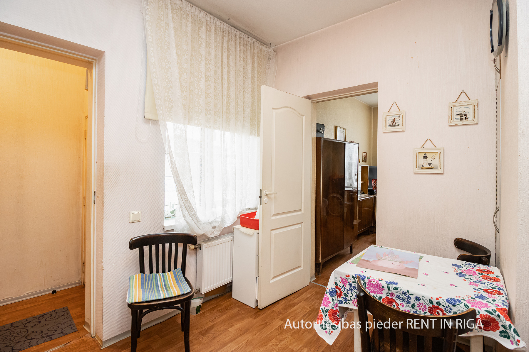 Pārdod tirdzniecības telpas, Baložu iela - Attēls 1