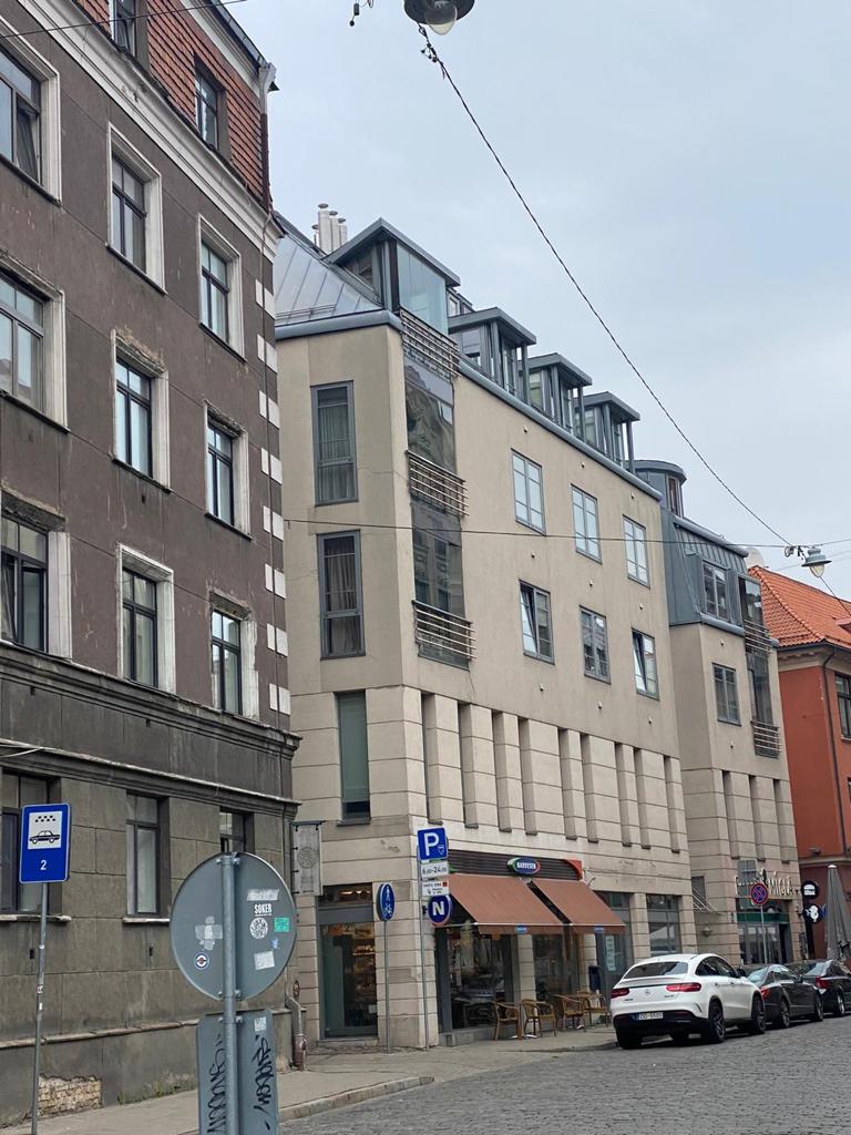 Izīrē dzīvokli, Grēcinieku iela 11A - Attēls 1