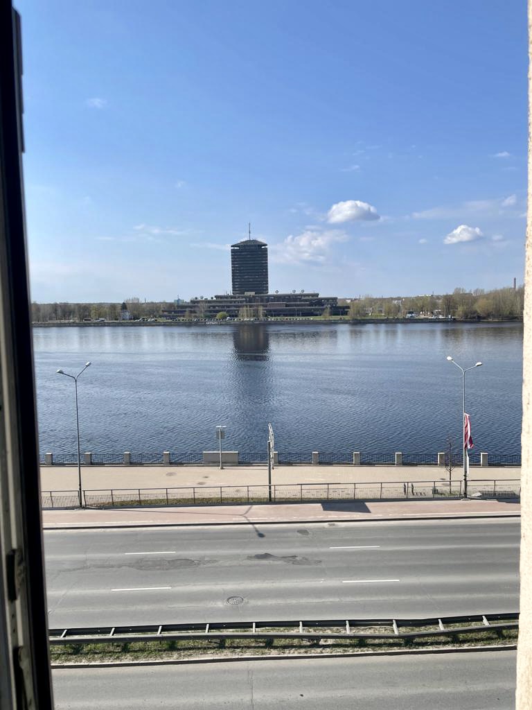 Izīrē dzīvokli, krasta iela 21 - Attēls 1